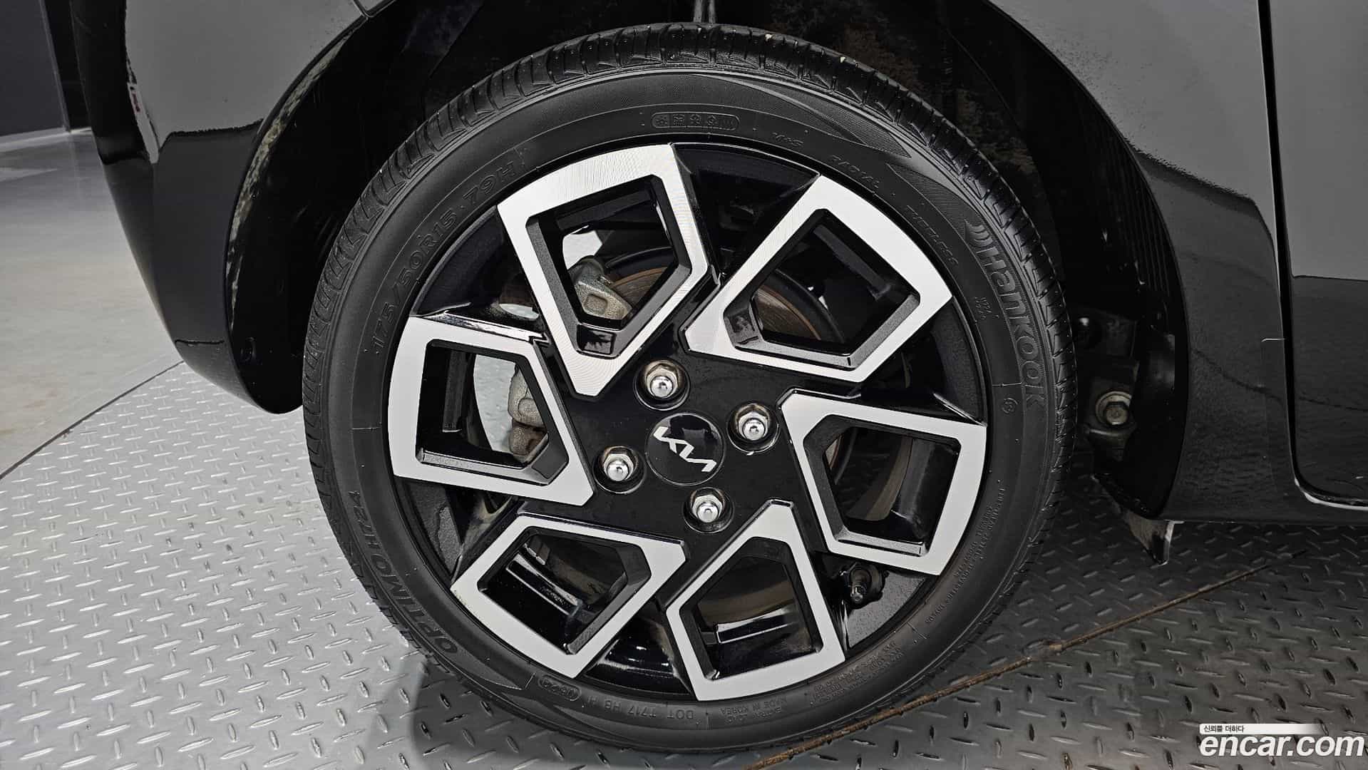 RAY Kia 2023.1-OUTER-031