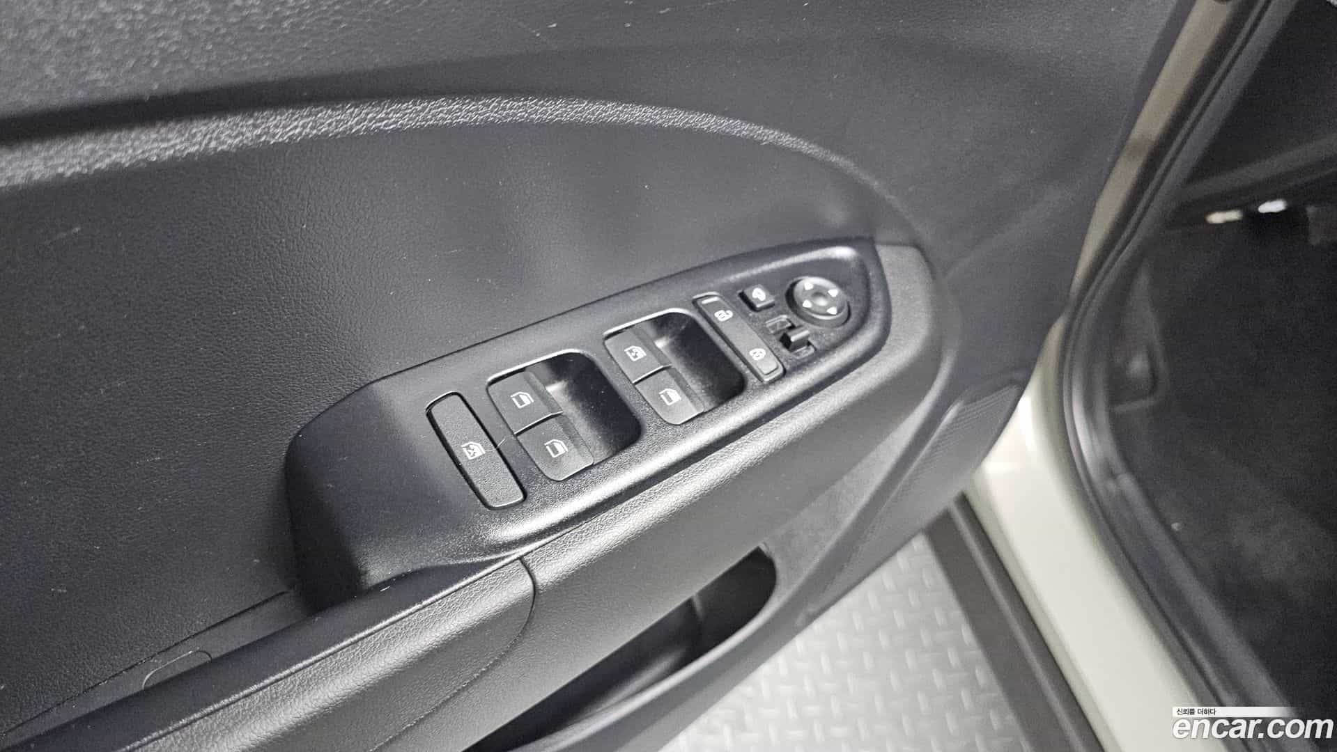 Venue Hyundai 2020.5-OPTION-023