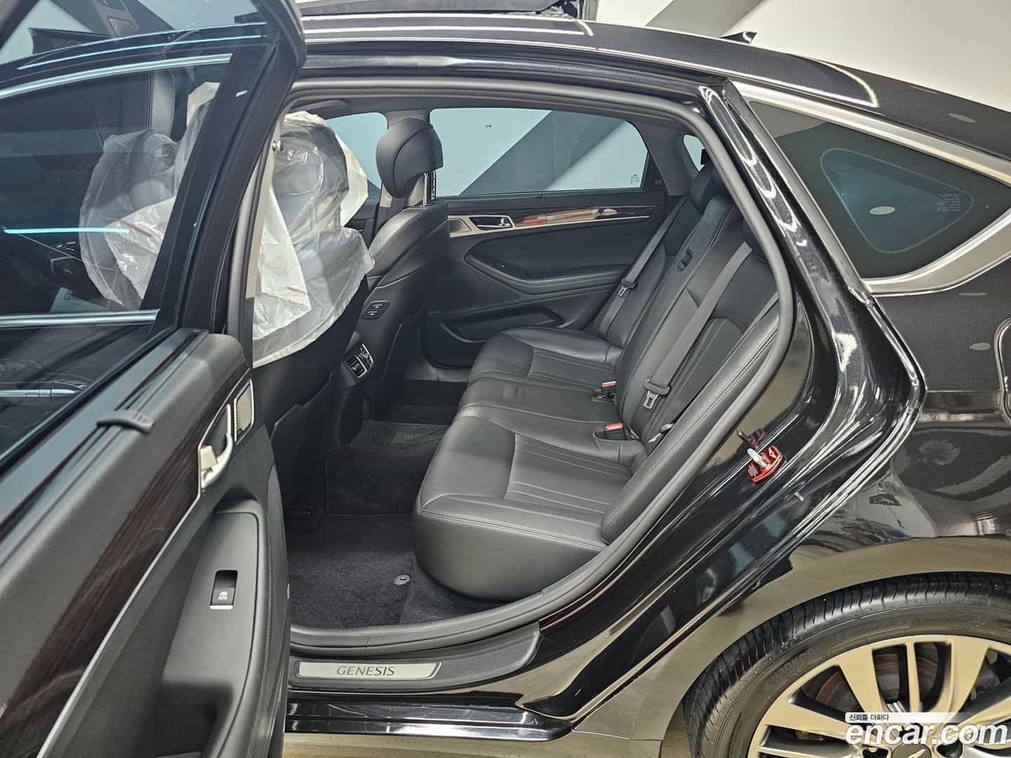 G80 Genesis 2019.5-INNER-007
