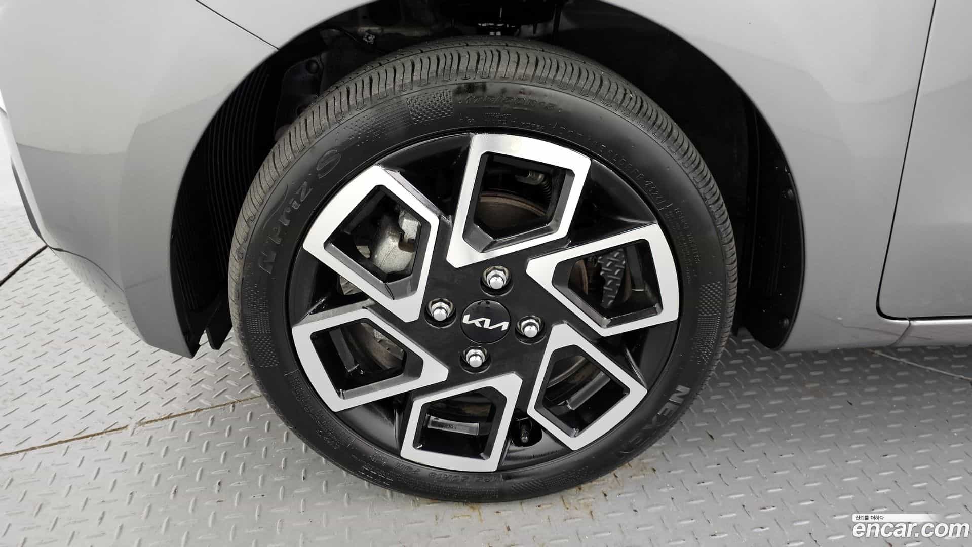 RAY Kia 2025.0-OUTER-005