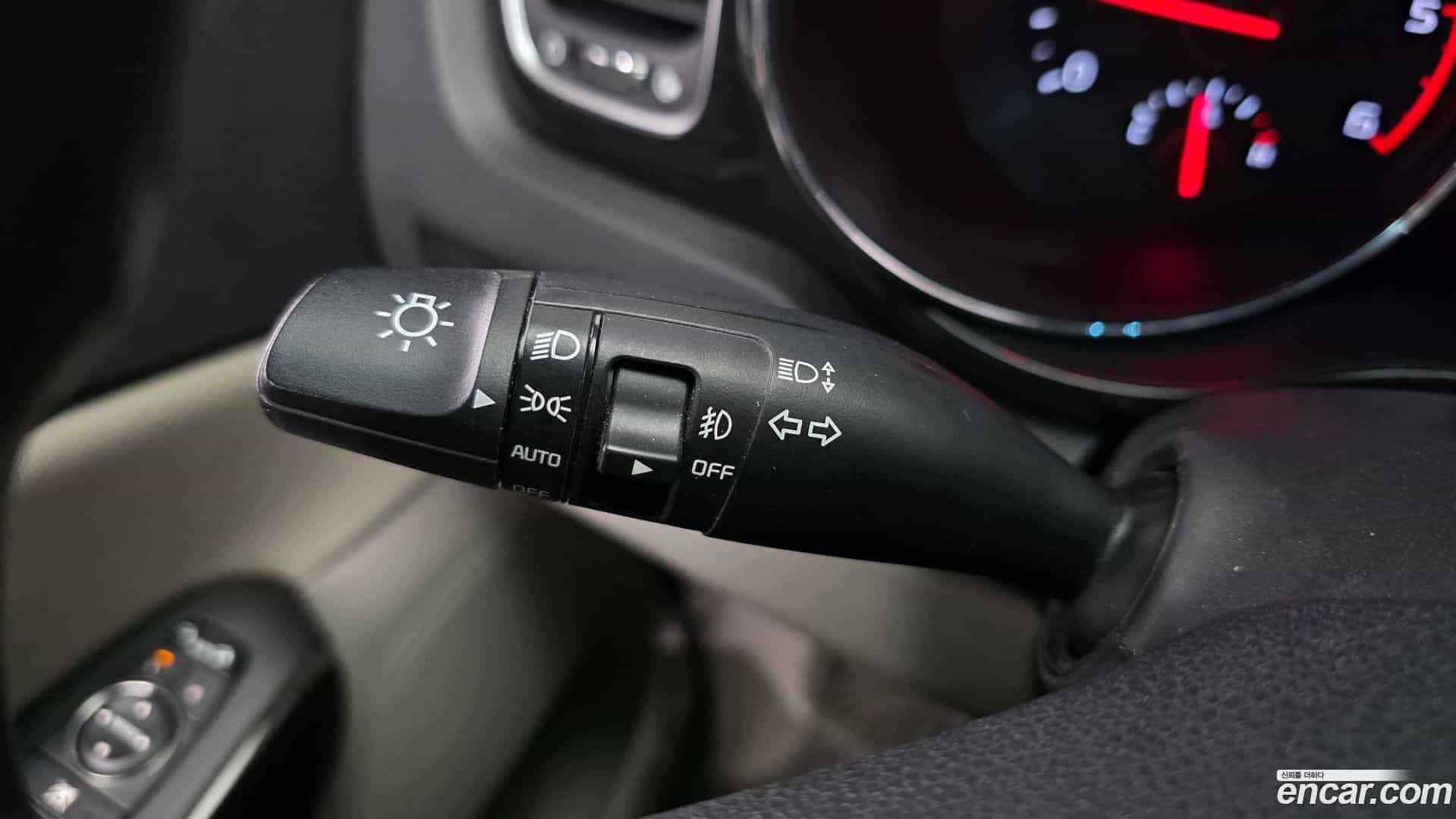 Canival Kia 2019.0-OPTION-021