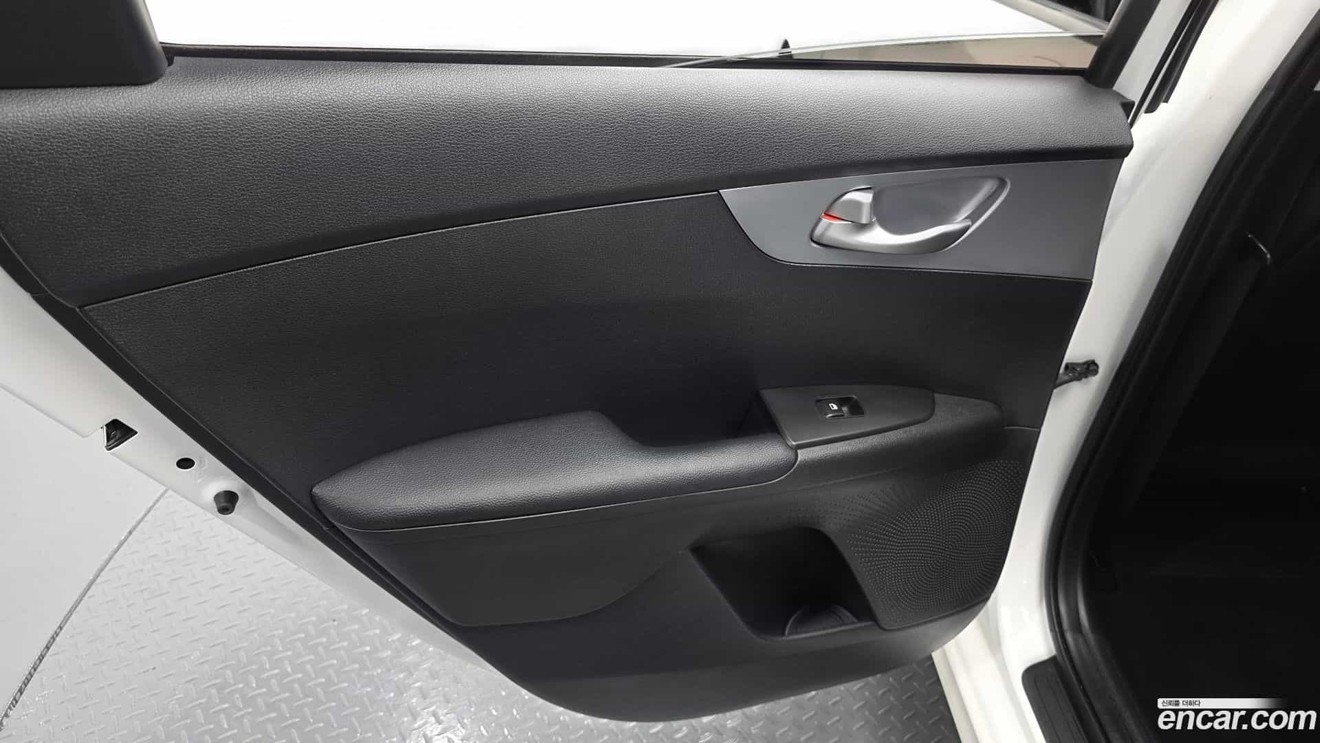 K3 Kia 2022.5-INNER-035