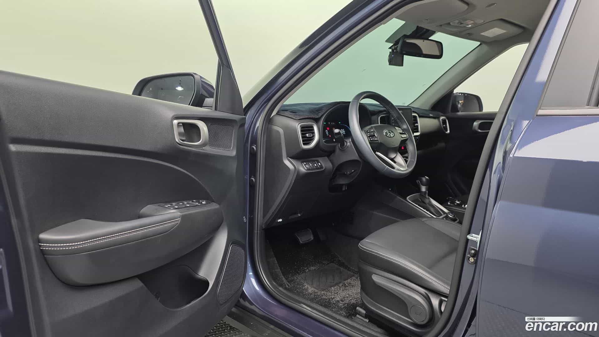 Venue Hyundai 2025.6-INNER-010