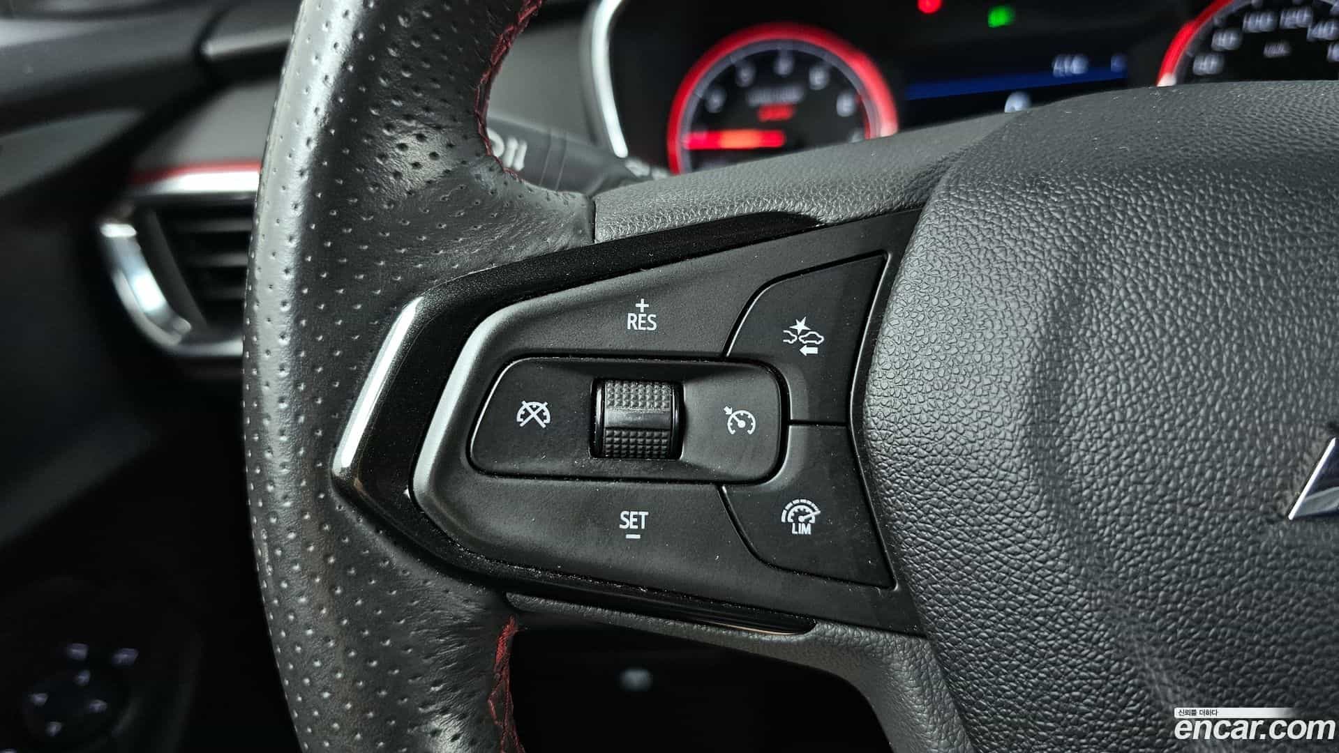 Trailblazer Chevrolet 2020.6-OPTION-047