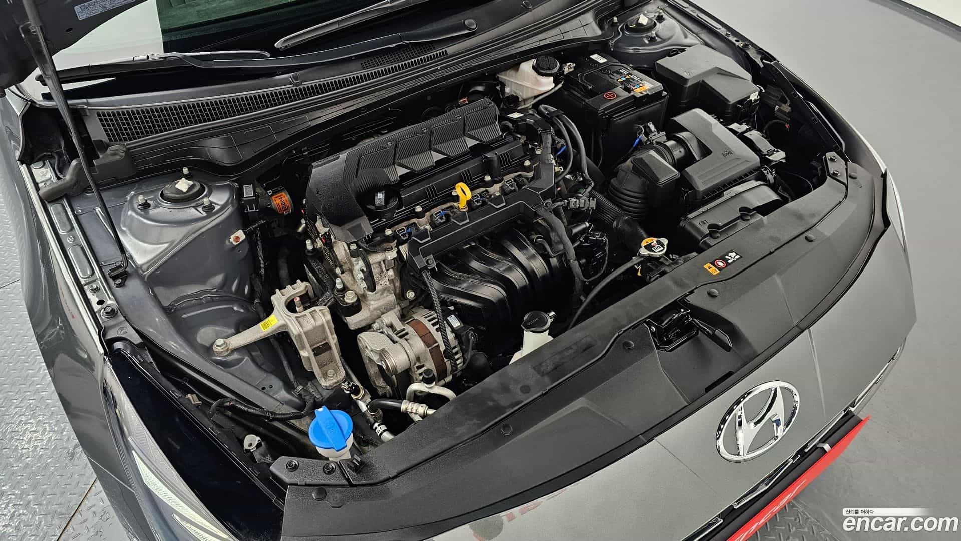 AVANTE Hyundai 2022.2-OUTER-006