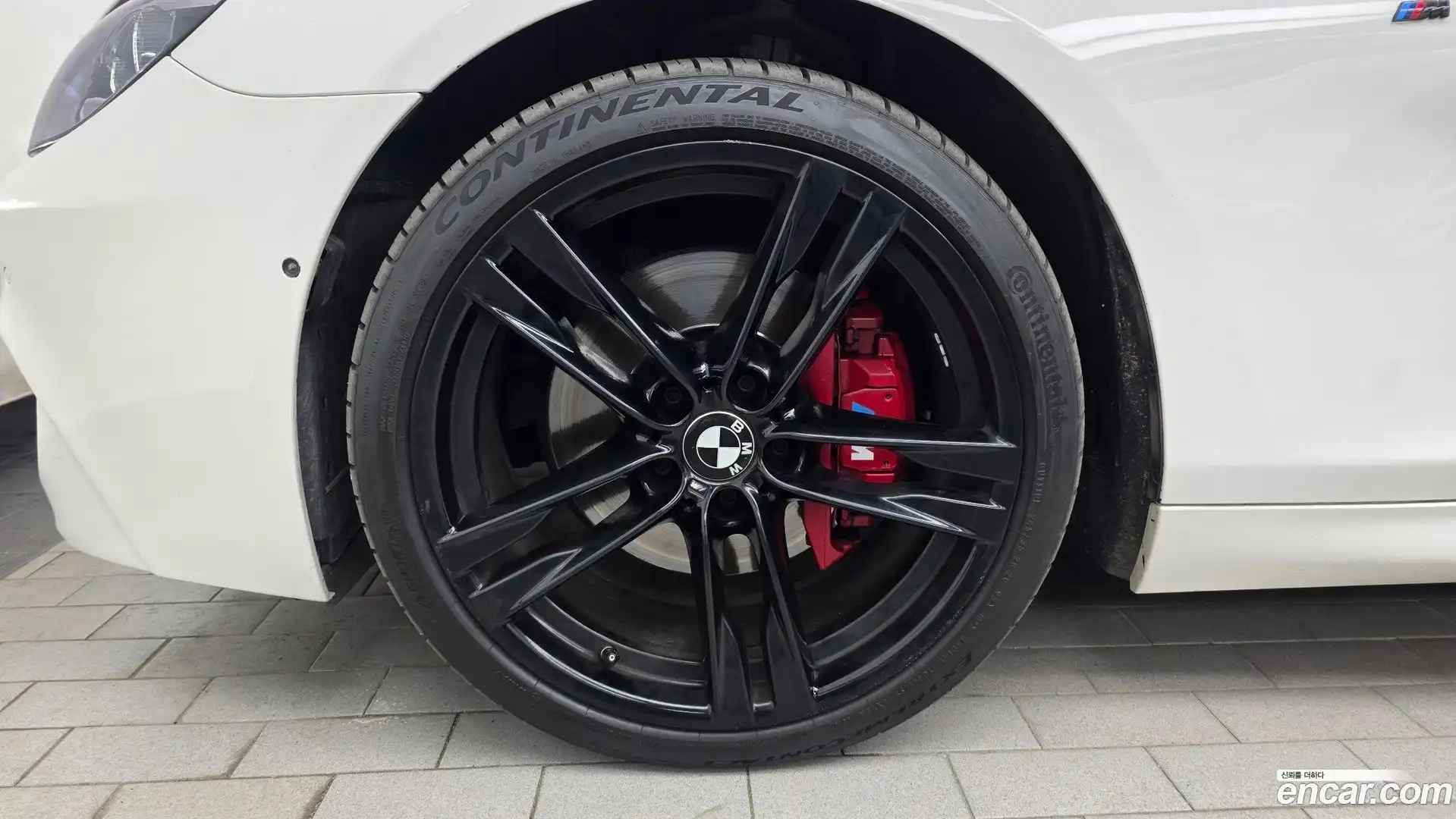6-Series BMW 2015.8-OUTER-005