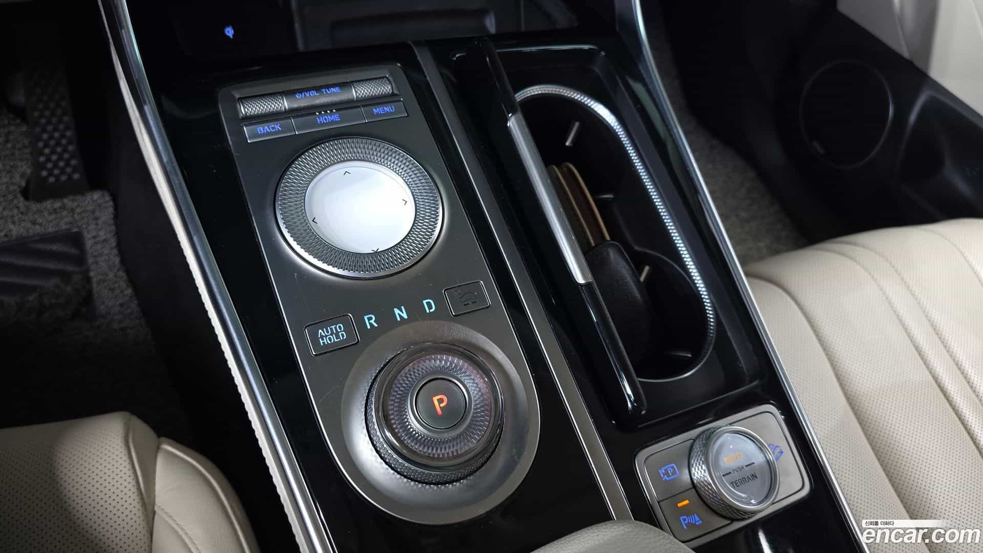 GV80 Genesis 2021.2-INNER-009