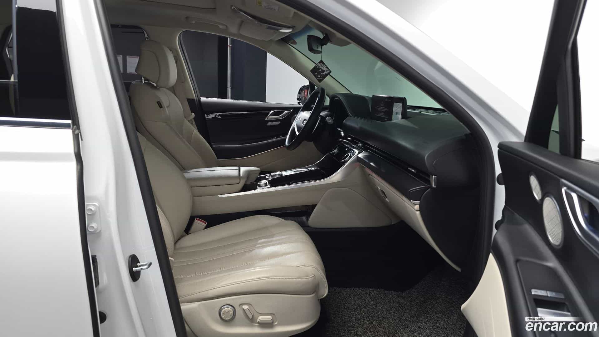 GV80 Genesis 2021.2-INNER-036