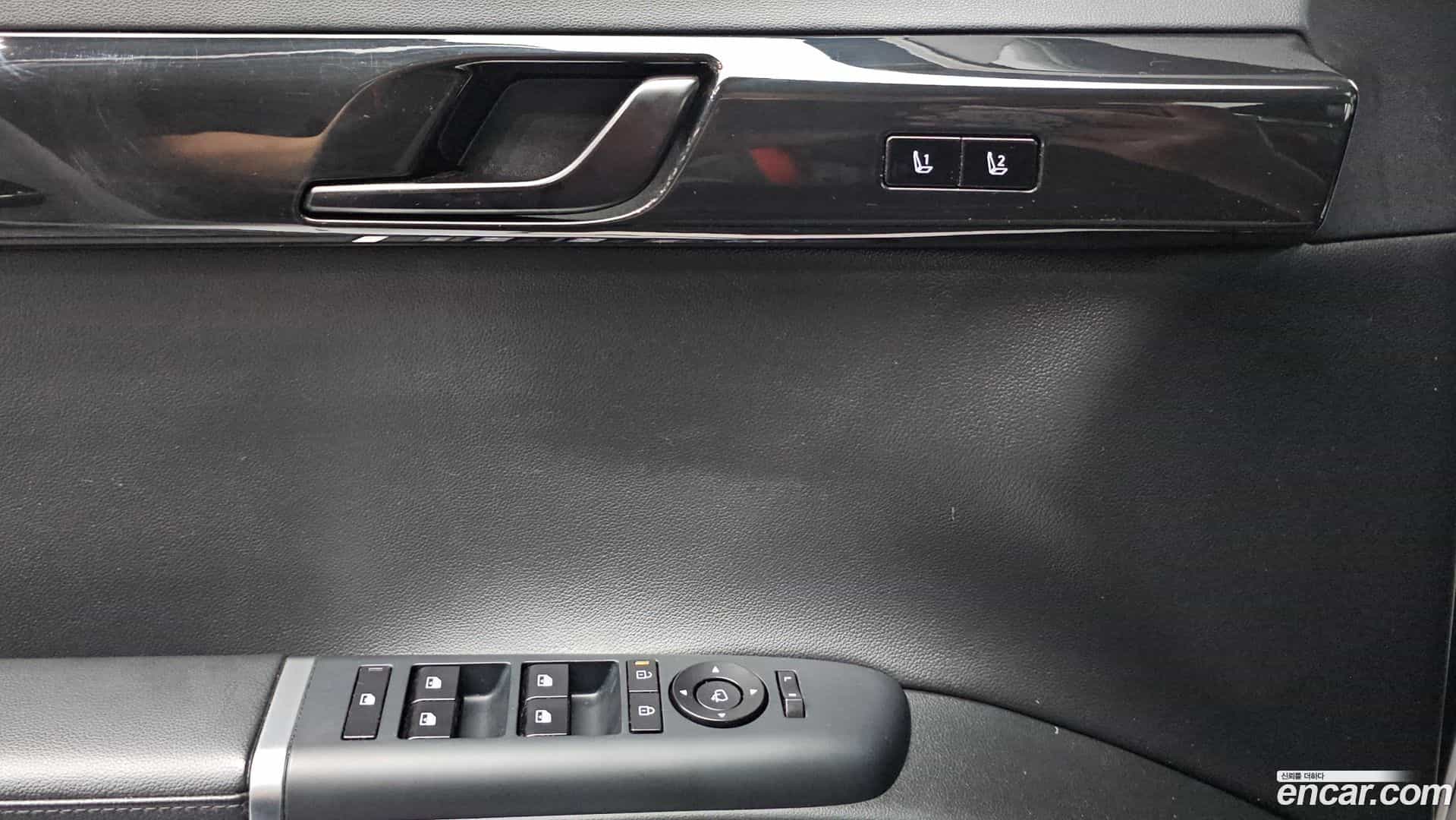 Grandeur Hyundai 2023.5-OPTION-042