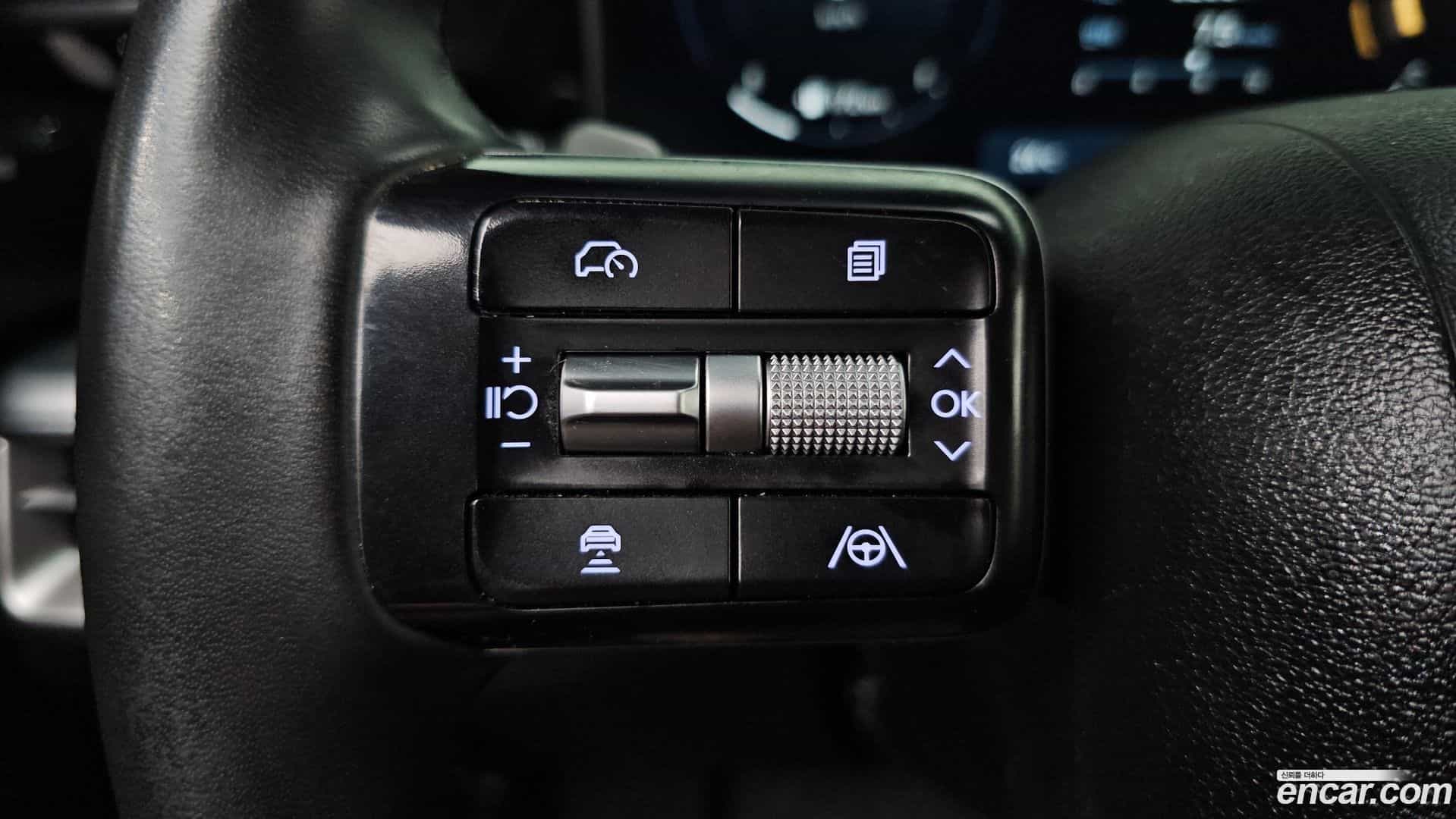 Grandeur Hyundai 2023.5-OPTION-046