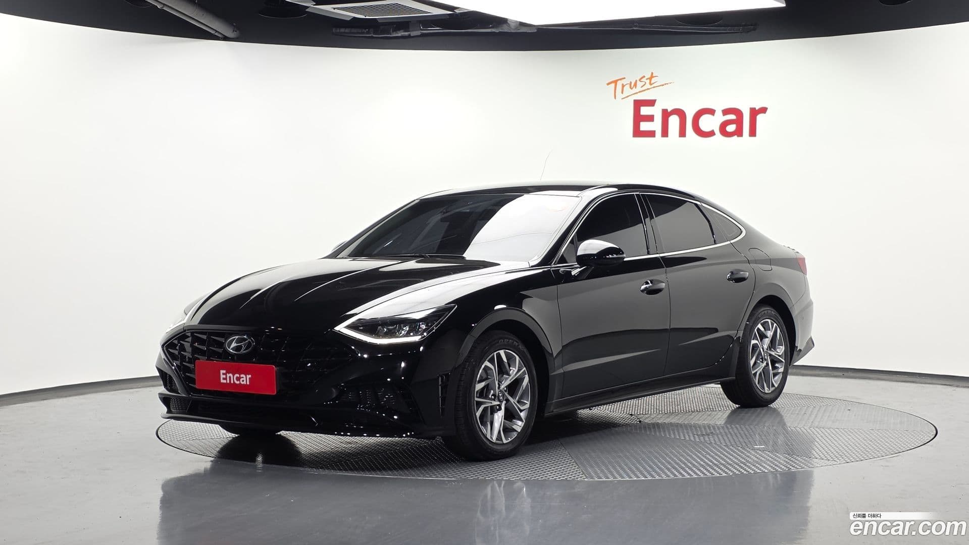 Main__Slider__Photo:Sonata Hyundai 2023.1-0