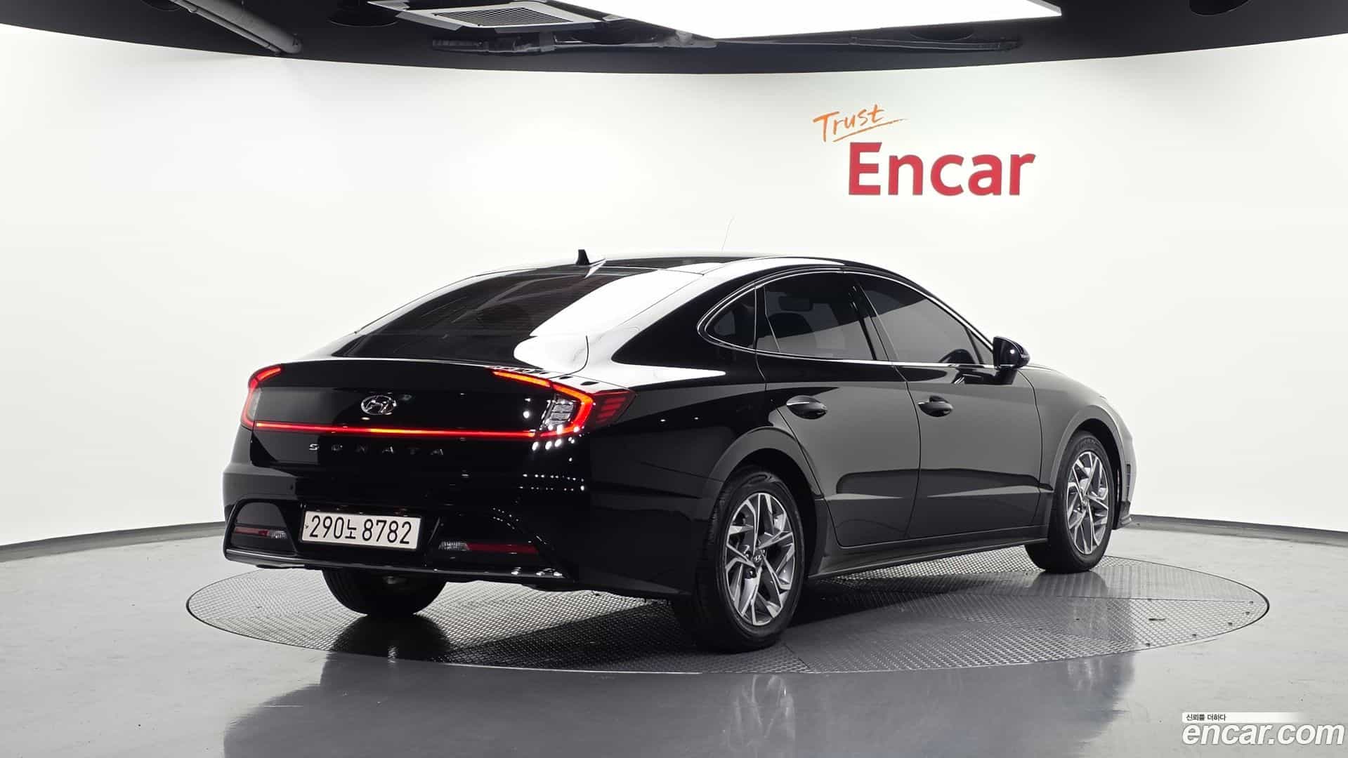 Sonata Hyundai 2023.1-OUTER-002