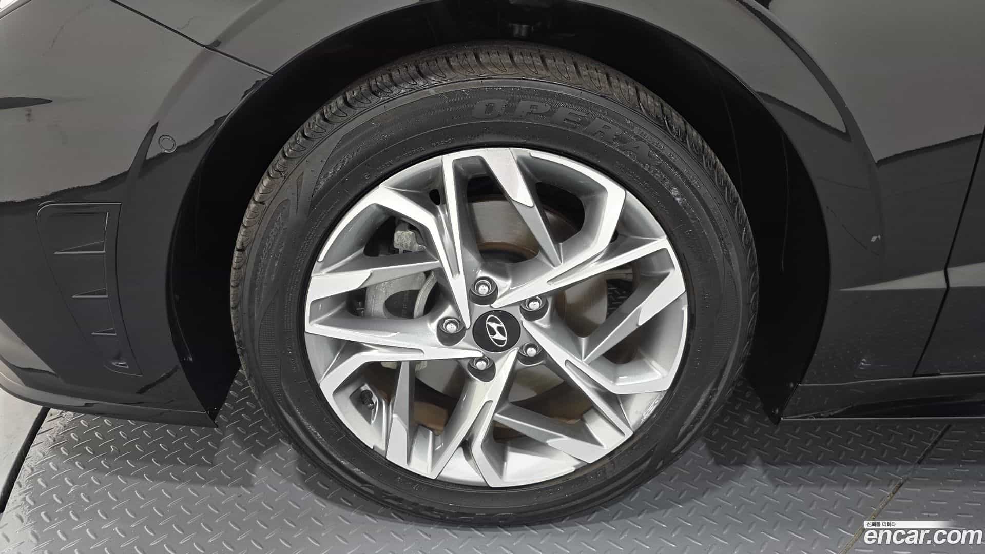 Sonata Hyundai 2023.1-OUTER-005