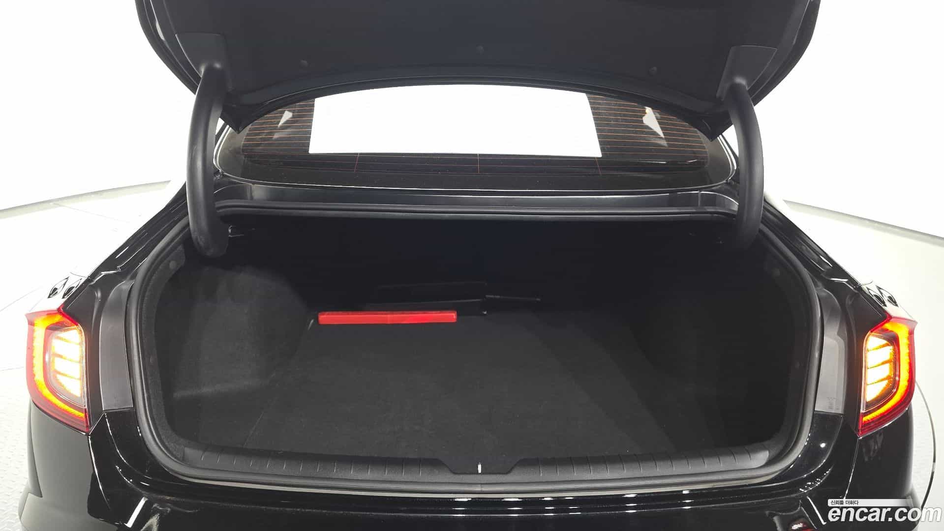 Sonata Hyundai 2023.1-OPTION-024