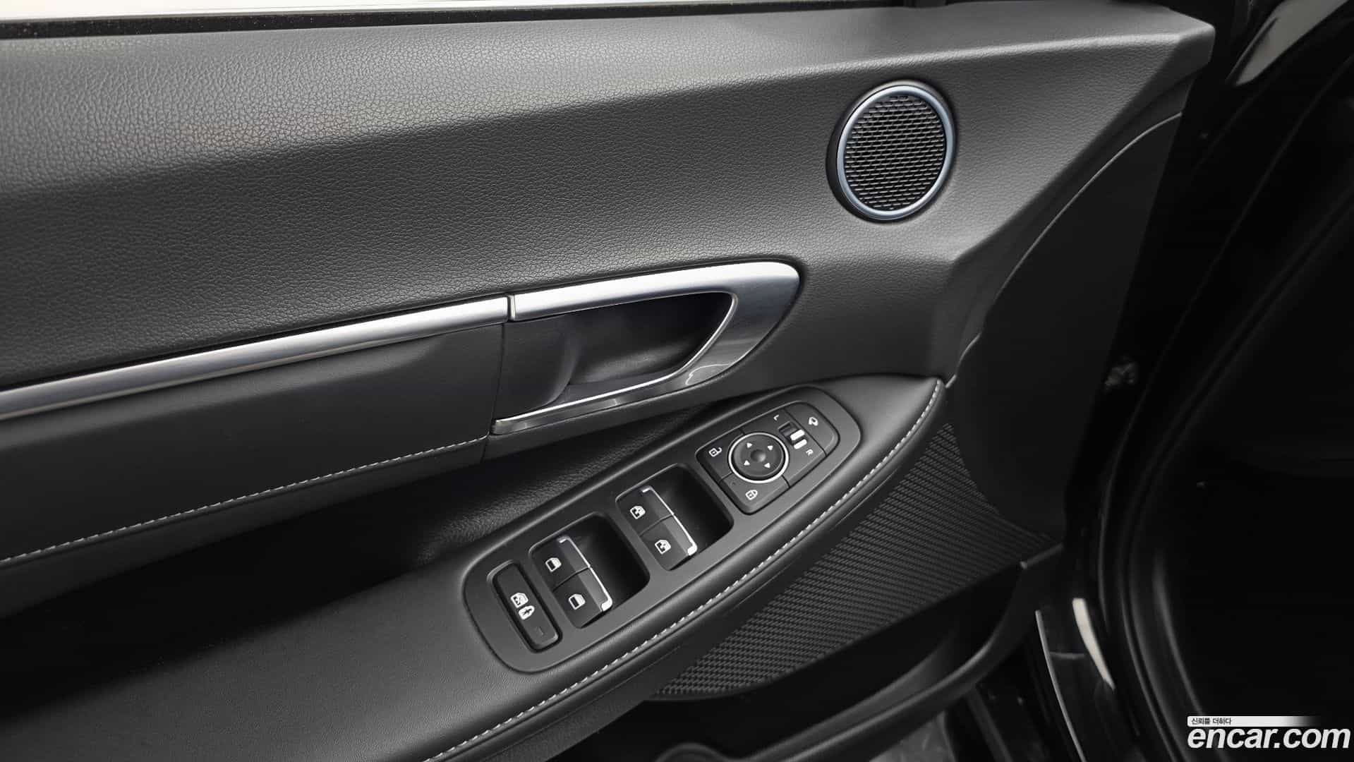 Sonata Hyundai 2023.1-OPTION-042