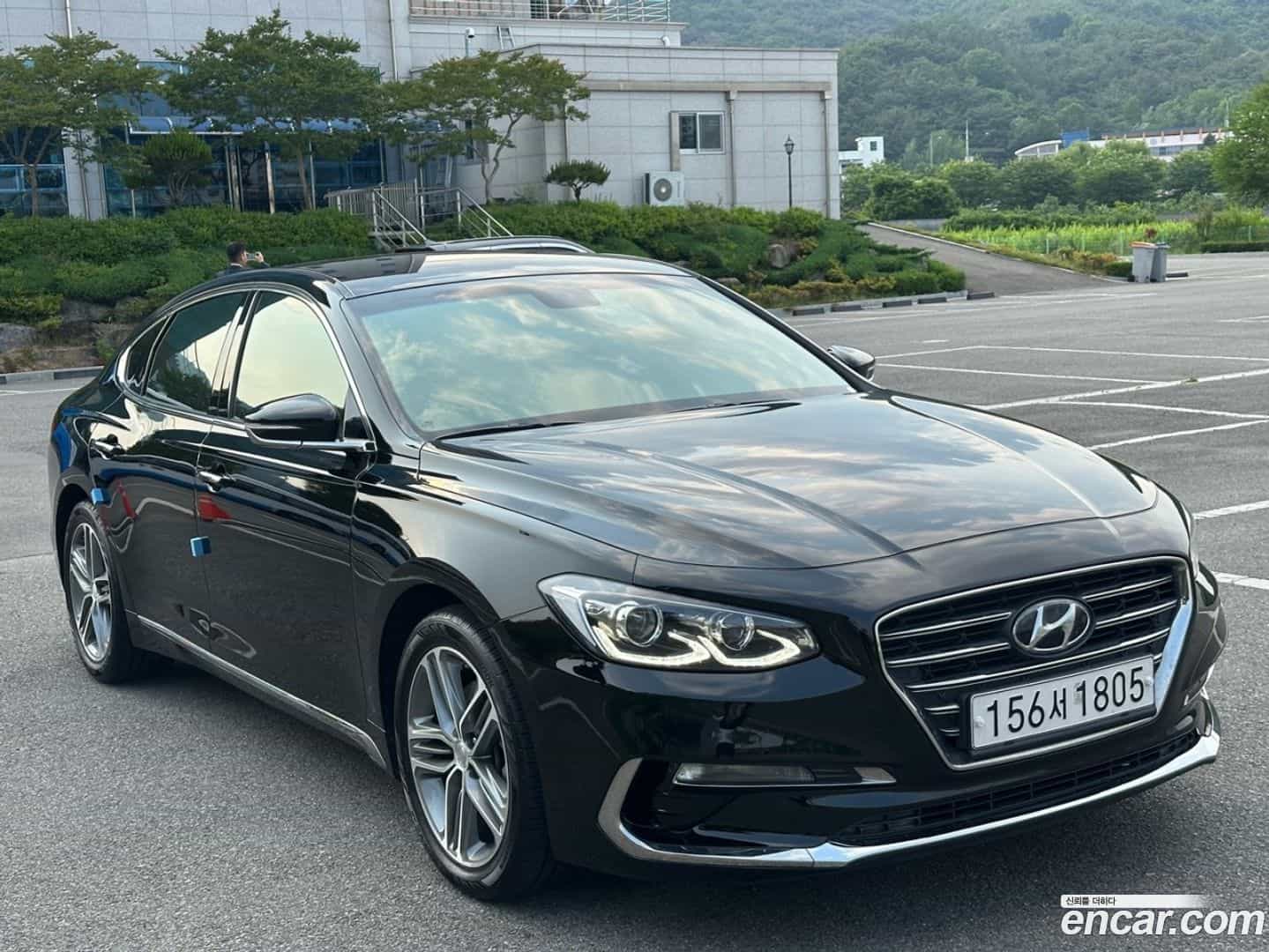 Grandeur Hyundai 2017.8-OUTER-002