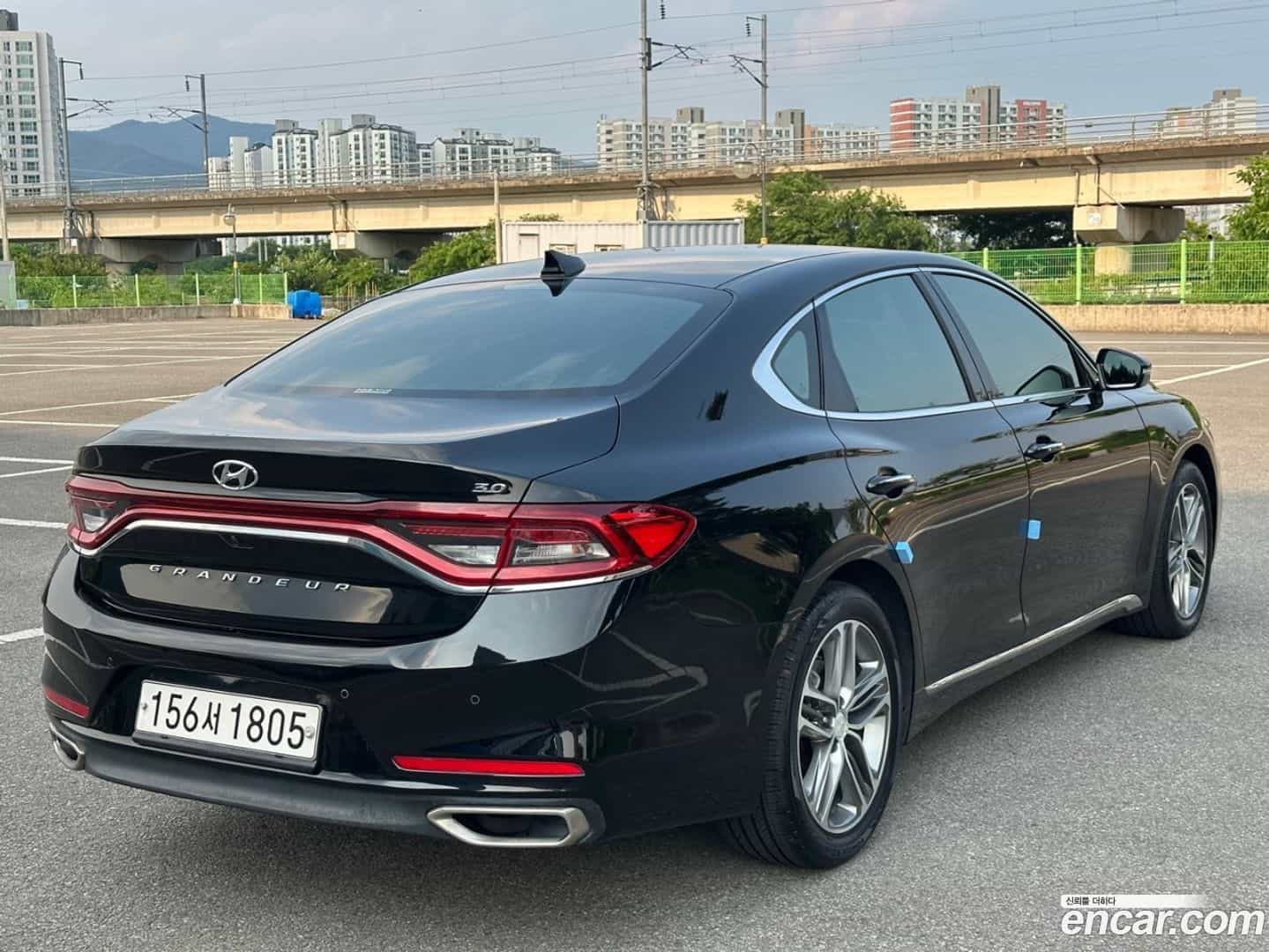 Grandeur Hyundai 2017.8-OUTER-004