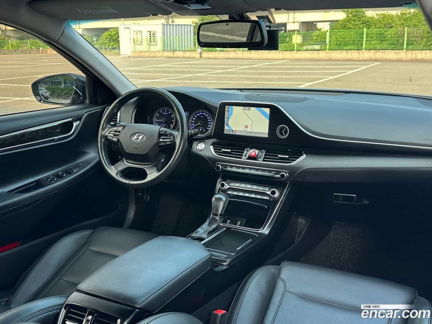 Grandeur Hyundai 2017.8-INNER-007
