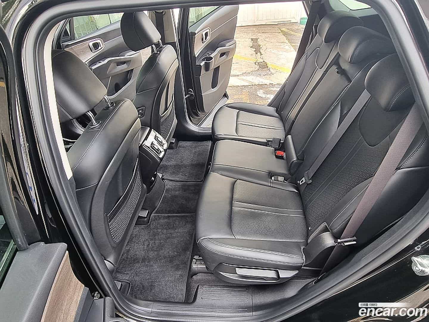 Sorento Kia 2023.4-INNER-008