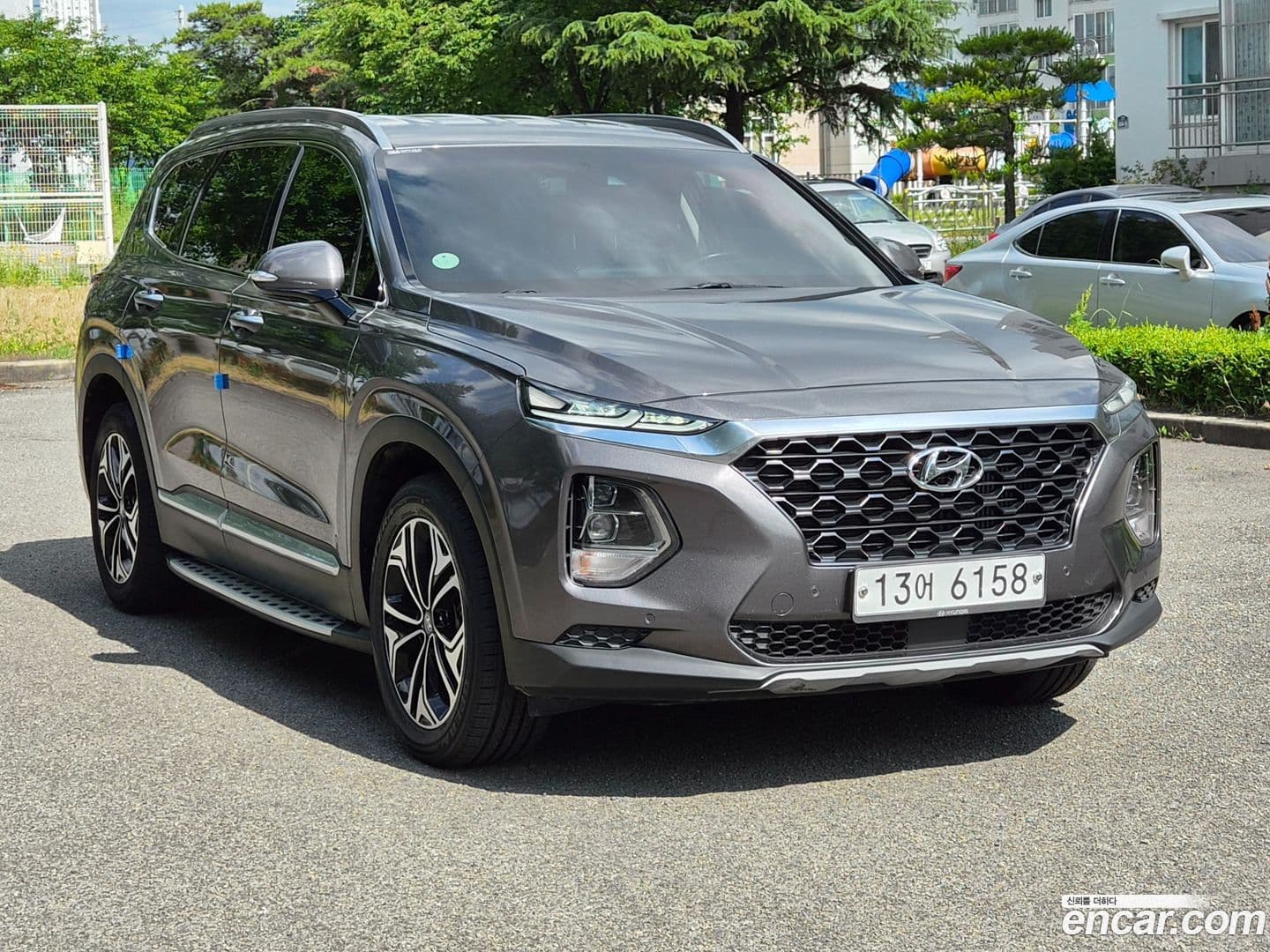 Main__Slider__Photo:Santafe Hyundai 2019.5-0