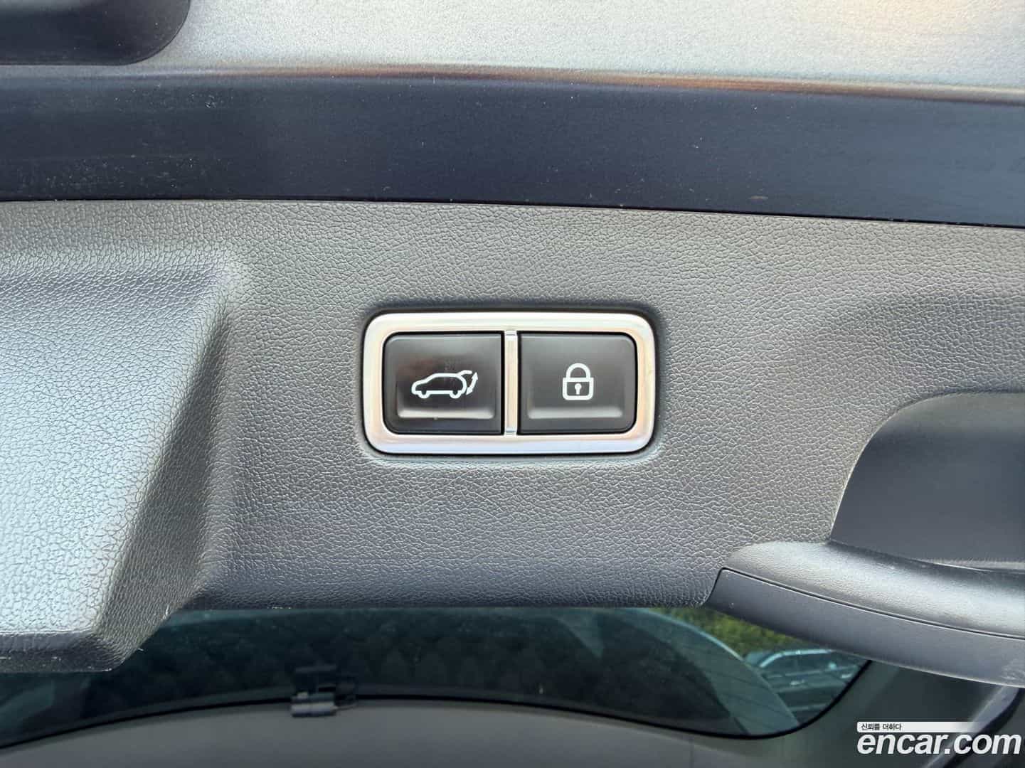 Sorento Kia 2020.8-OPTION-024