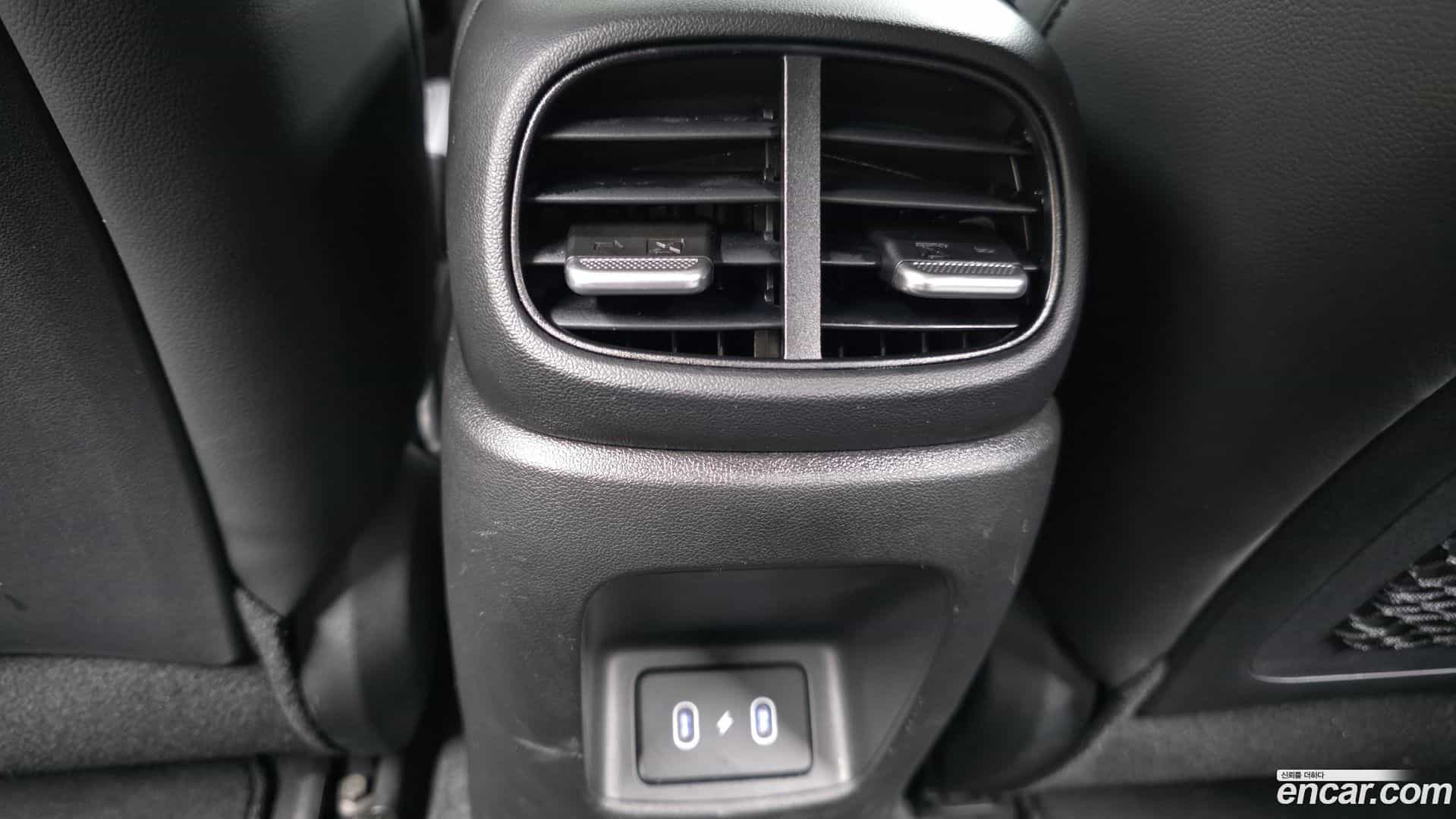AVANTE Hyundai 2023.7-OPTION-043