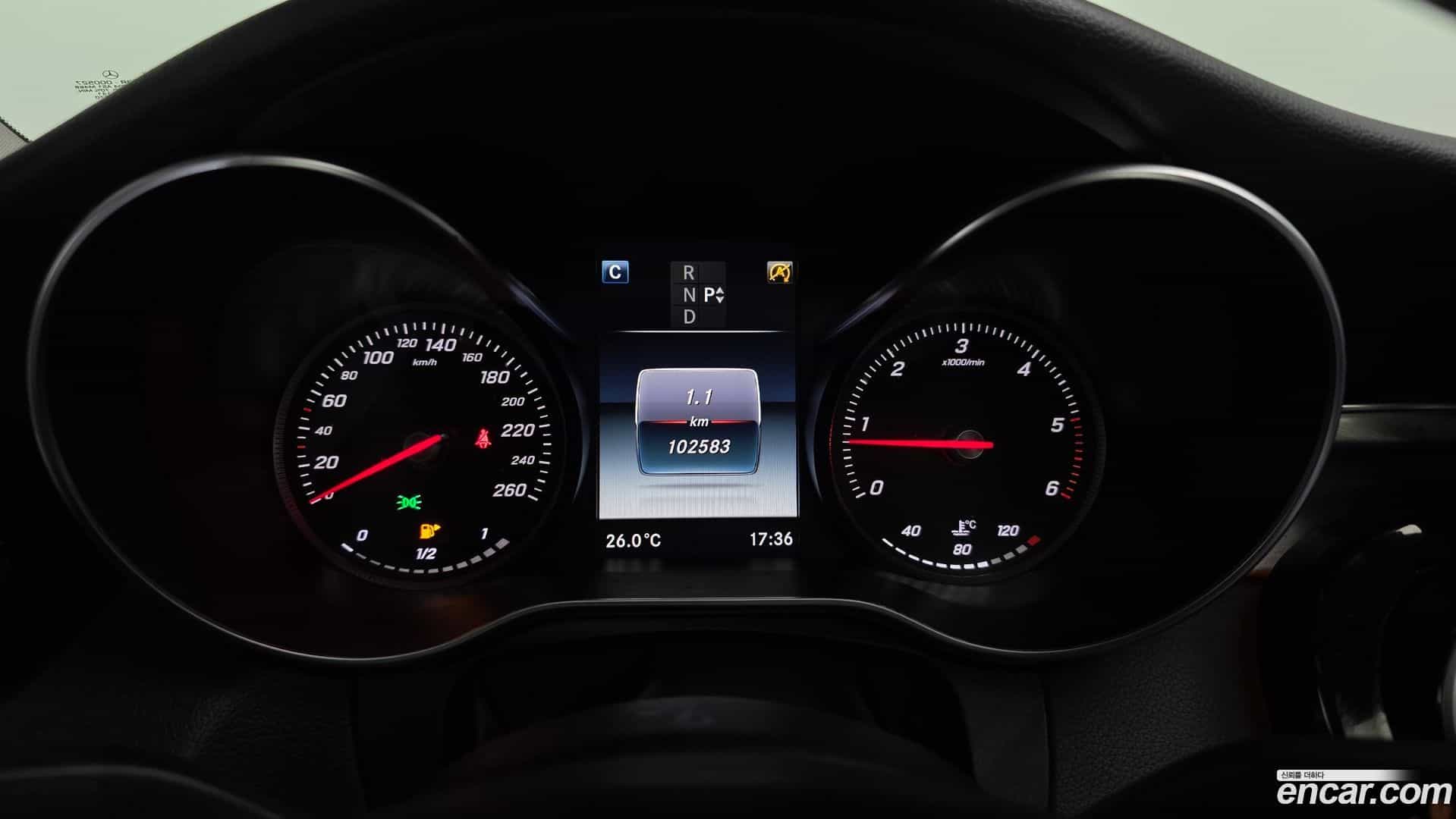 C-Class Mercedes-Benz 2016.10-INNER-008
