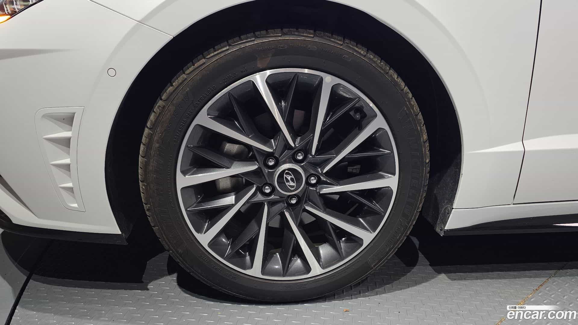 Sonata Hyundai 2022.4-OUTER-005