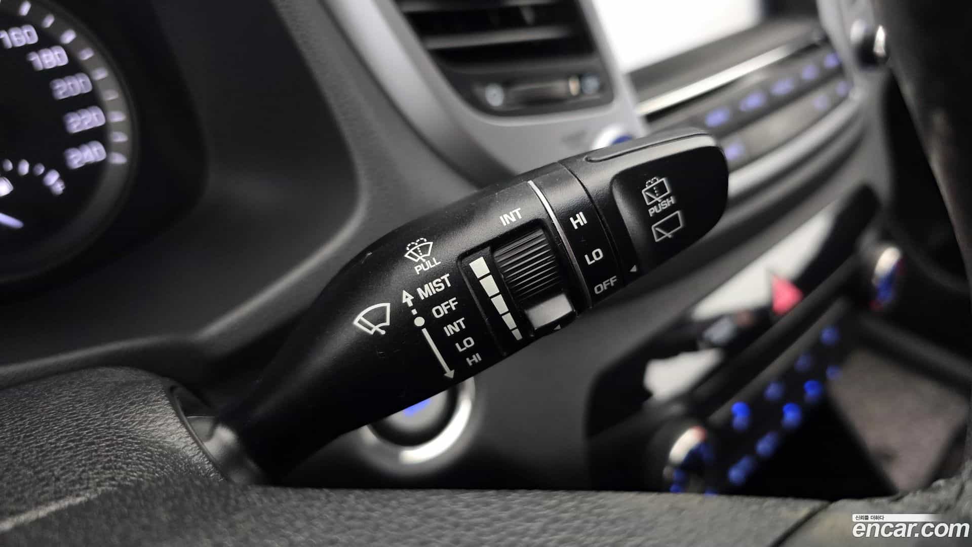Tucson Hyundai 2016.4-OPTION-023