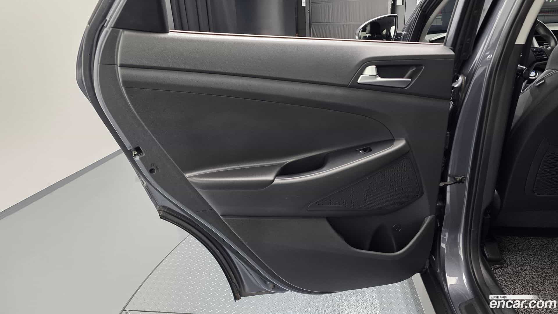 Tucson Hyundai 2016.4-INNER-035