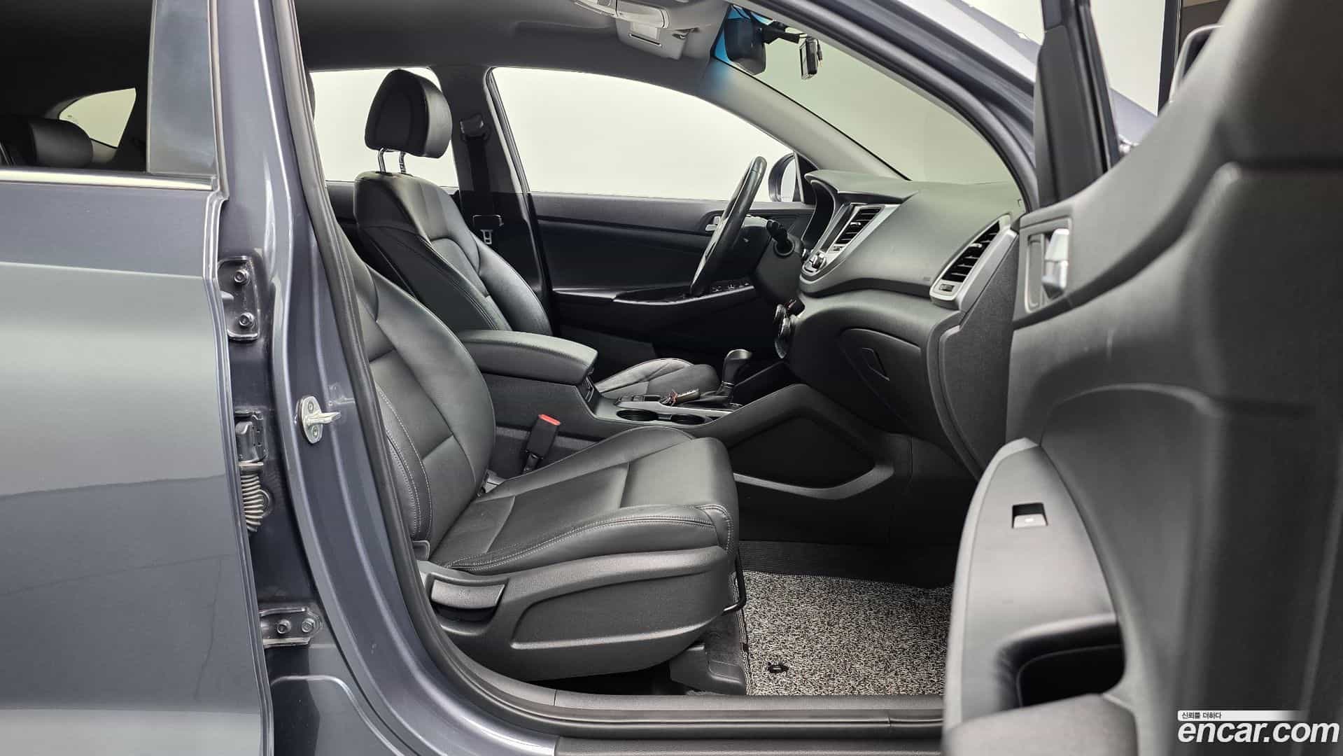 Tucson Hyundai 2016.4-INNER-036