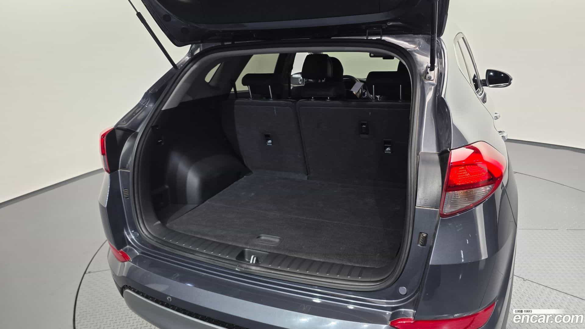 Tucson Hyundai 2016.4-OPTION-043