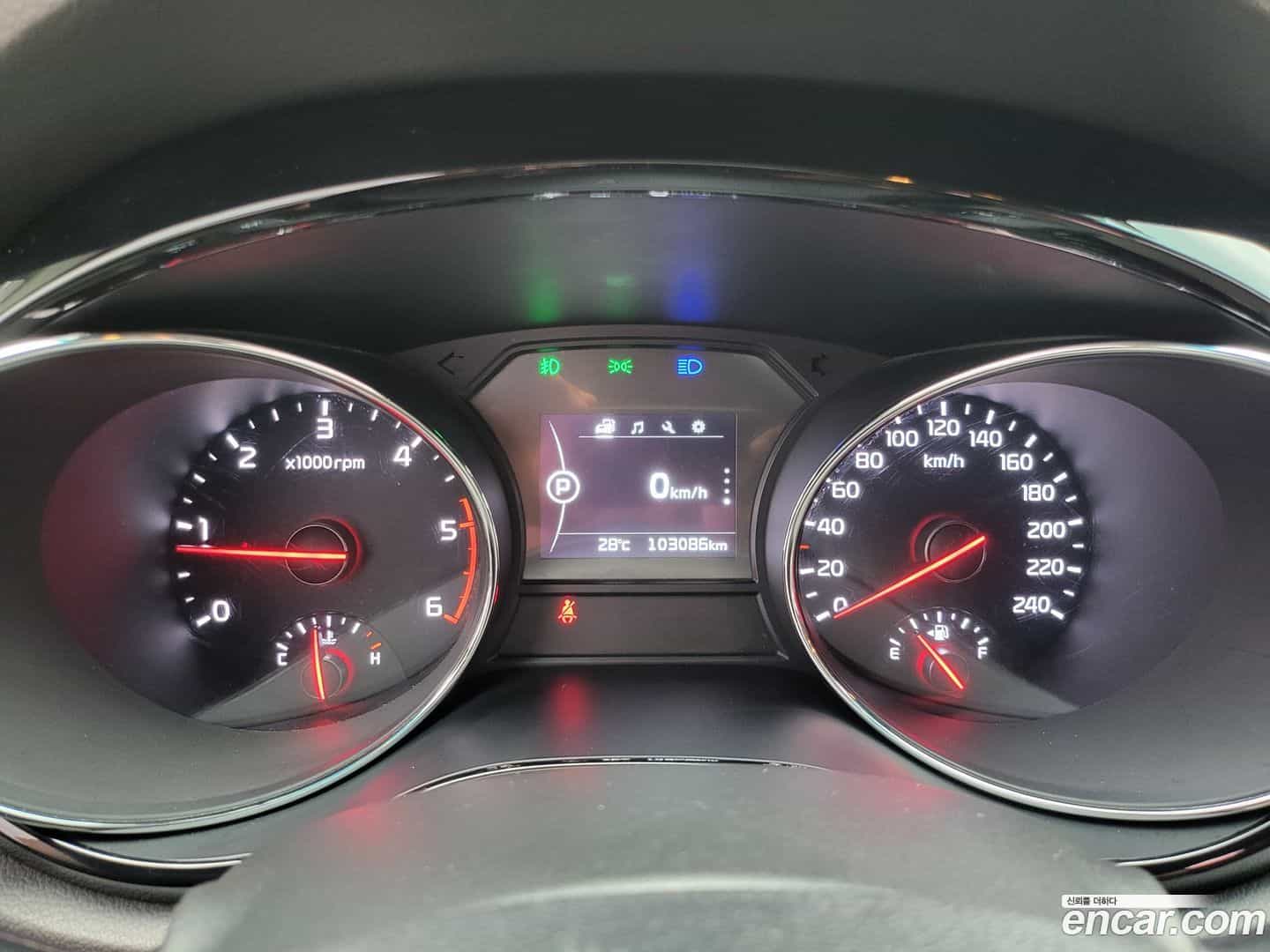 Canival Kia 2015.8-OPTION-015