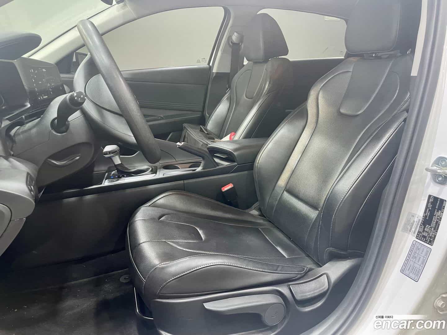 AVANTE Hyundai 2023.7-INNER-010
