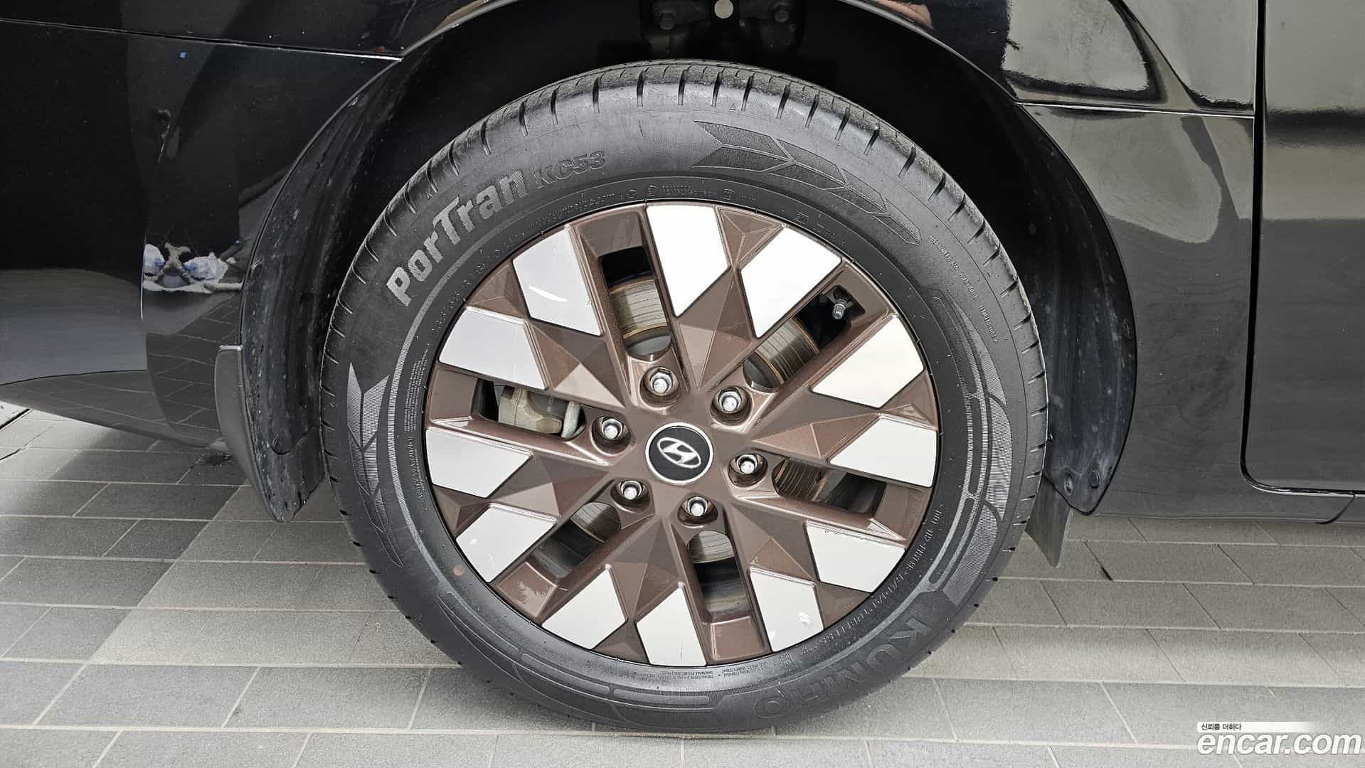 Staria Hyundai 2021.6-OUTER-005