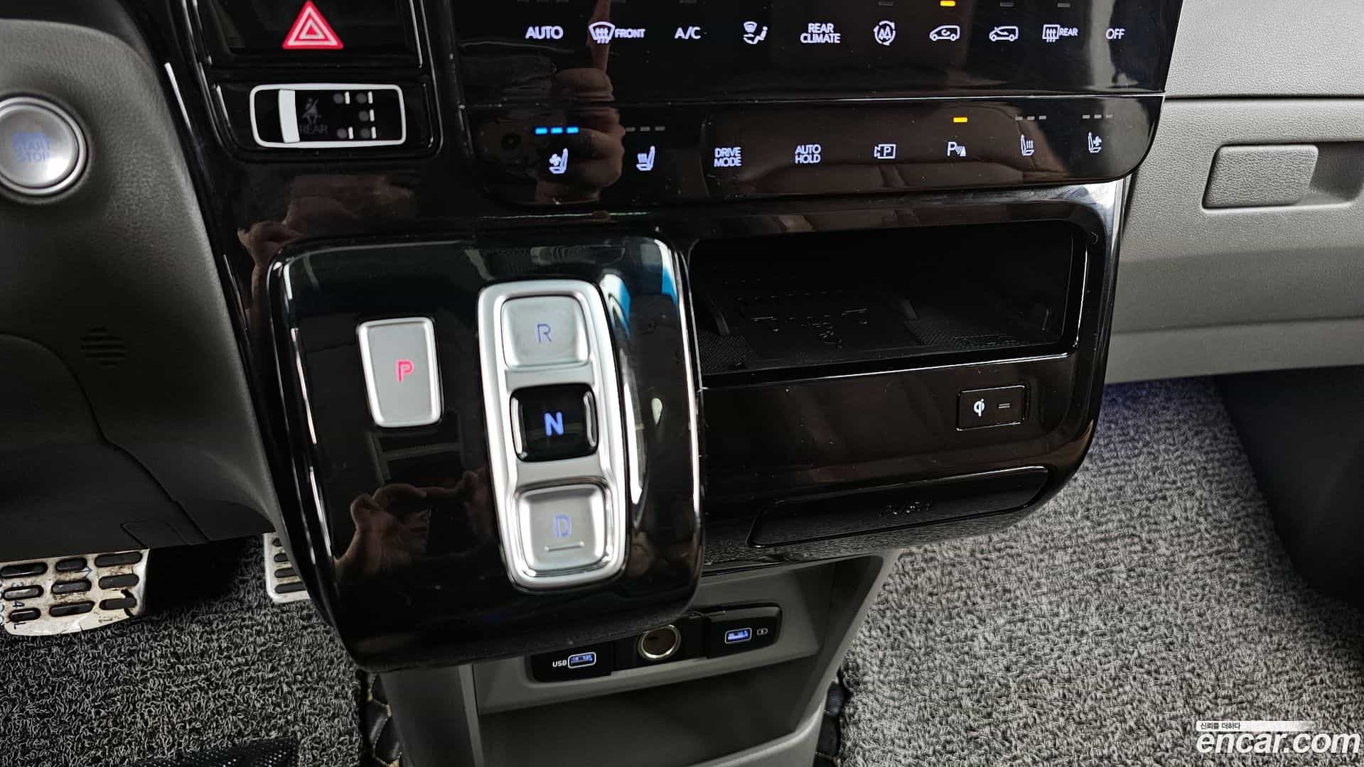 Staria Hyundai 2021.6-INNER-009
