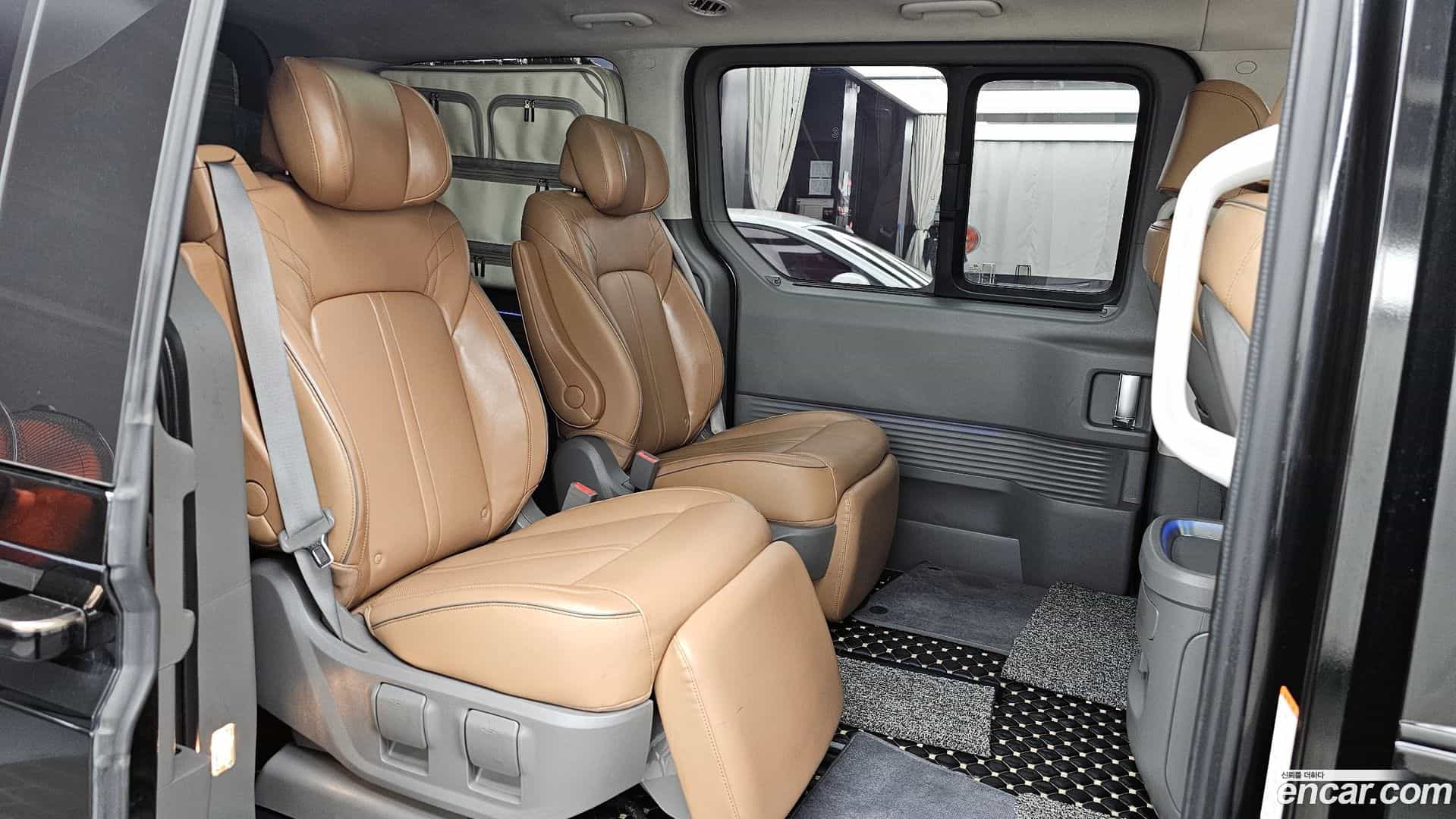 Staria Hyundai 2021.6-OPTION-016