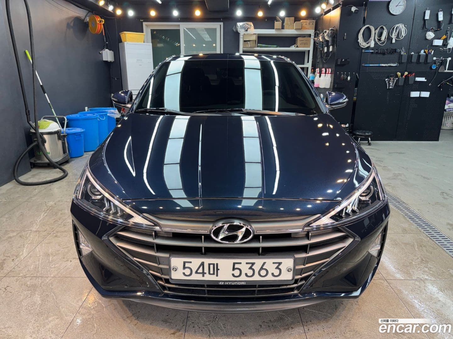 Main__Slider__Photo:AVANTE Hyundai 2018.9-0