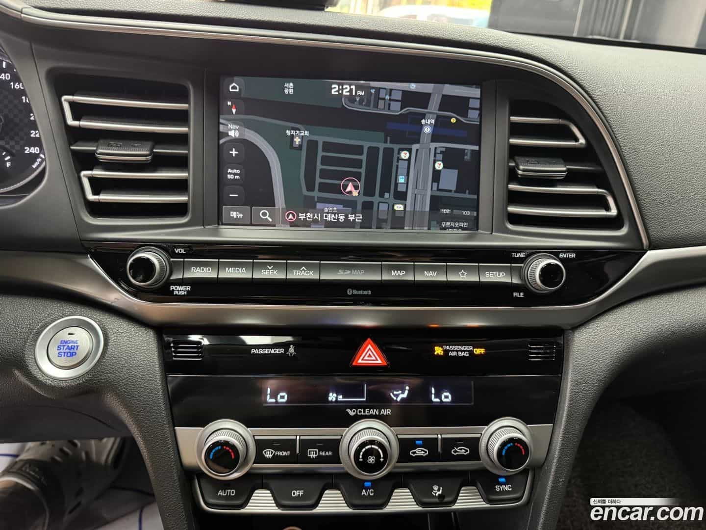 AVANTE Hyundai 2018.9-OPTION-016