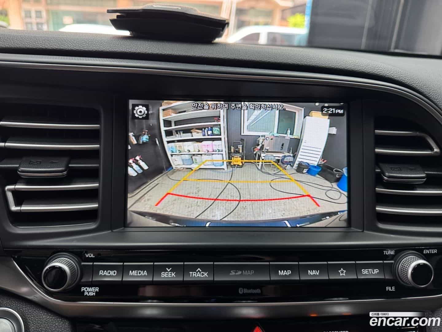 AVANTE Hyundai 2018.9-OPTION-017