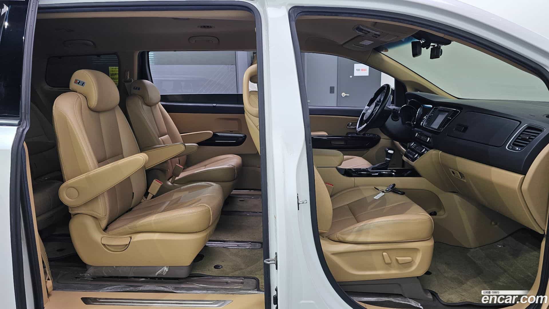 Canival Kia 2020.5-OPTION-015