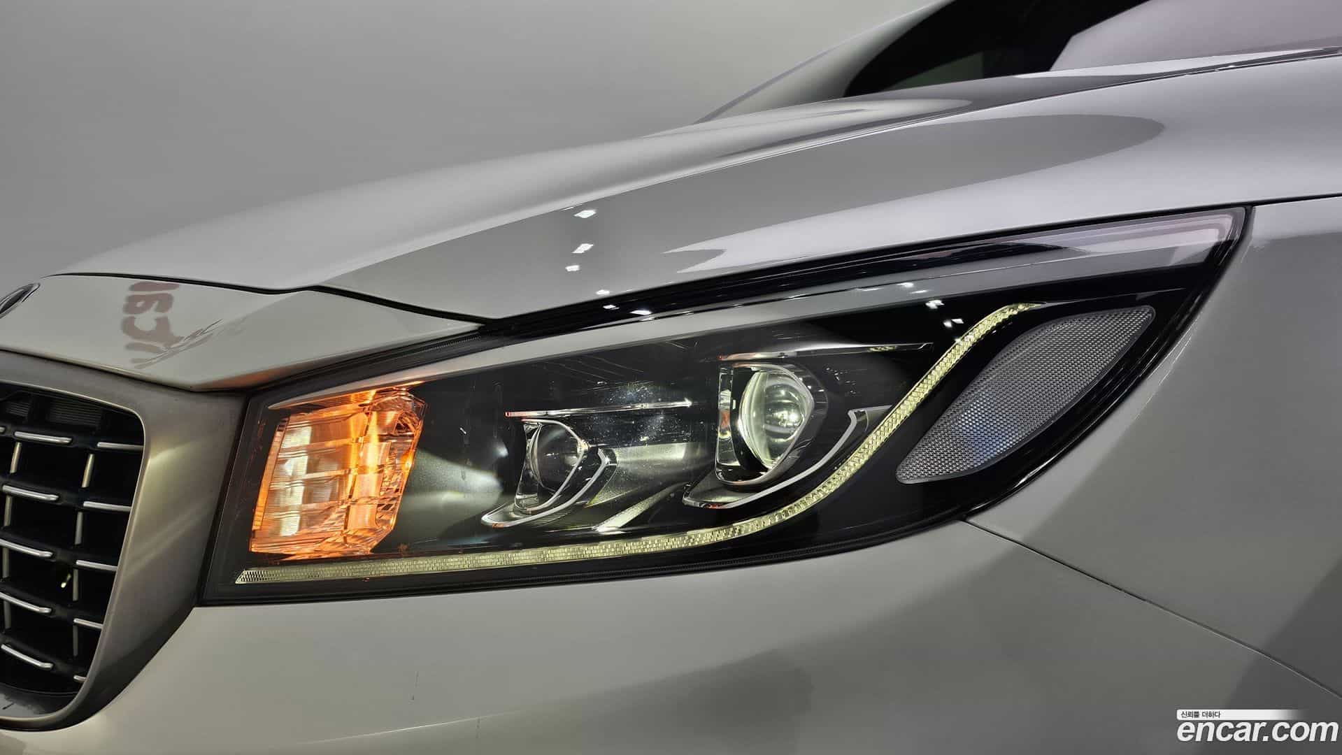 Canival Kia 2020.5-OUTER-032