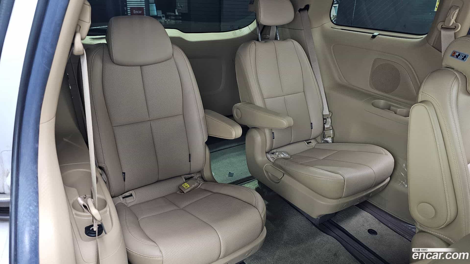 Canival Kia 2020.5-INNER-036