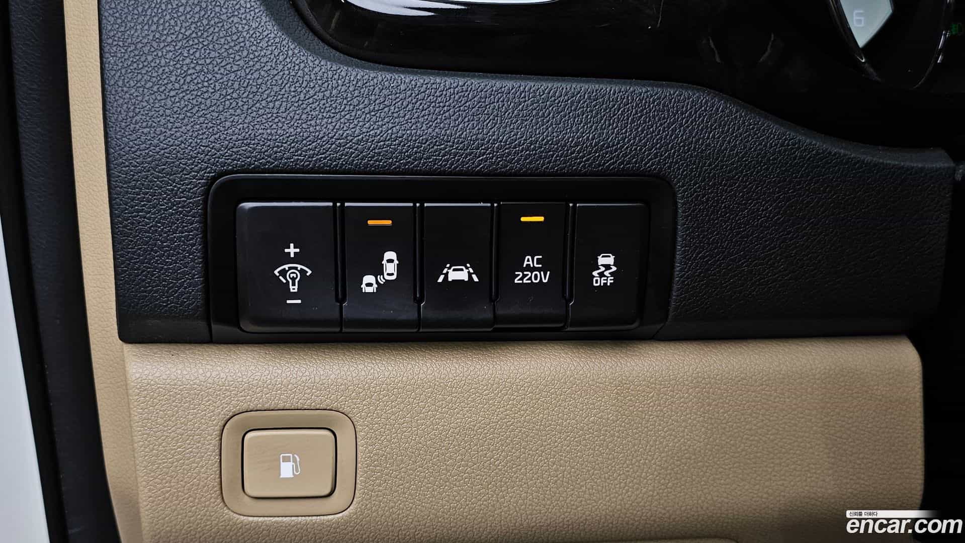Canival Kia 2020.5-OPTION-043