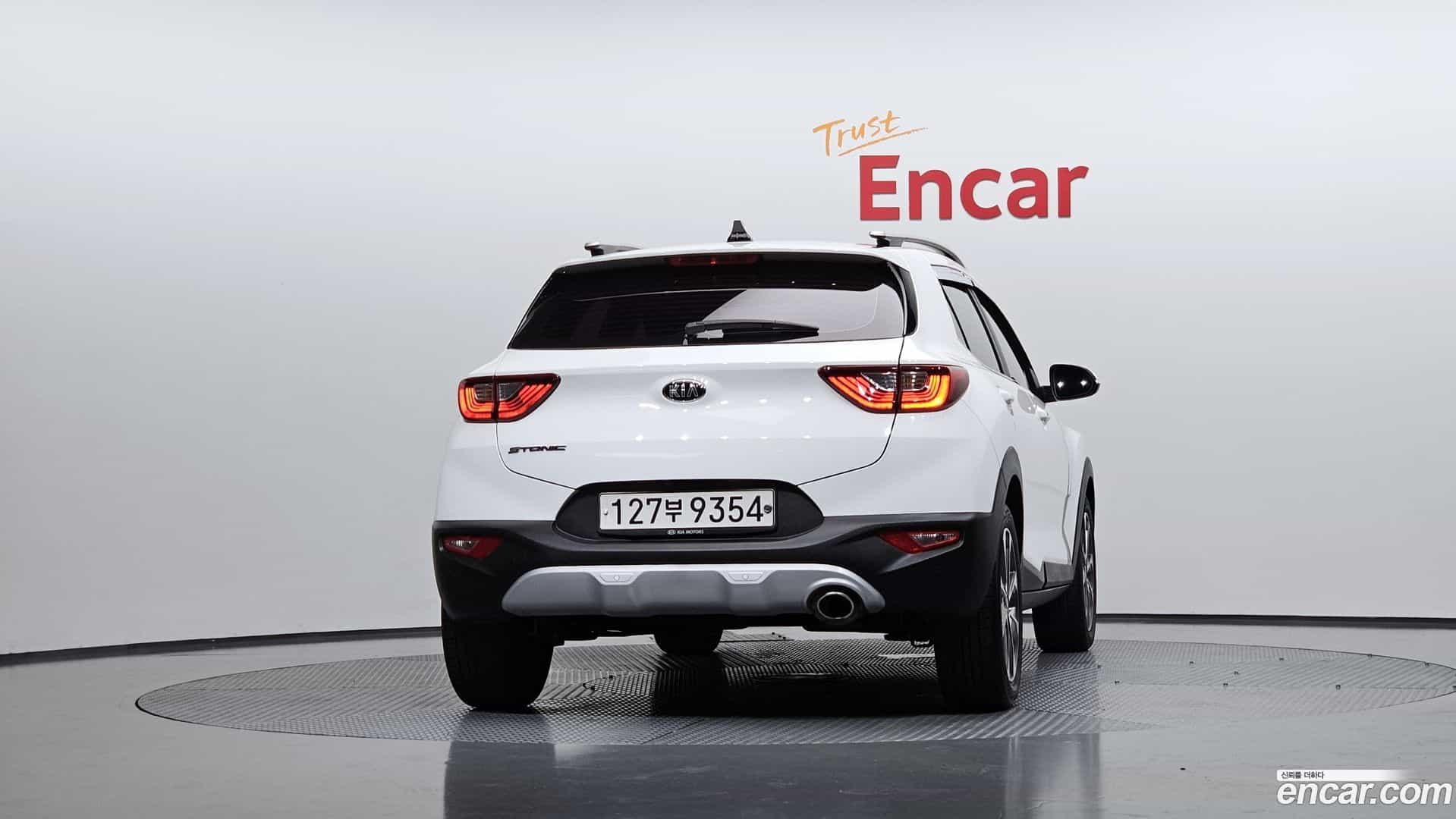 Stonic Kia 2019.8-OUTER-004