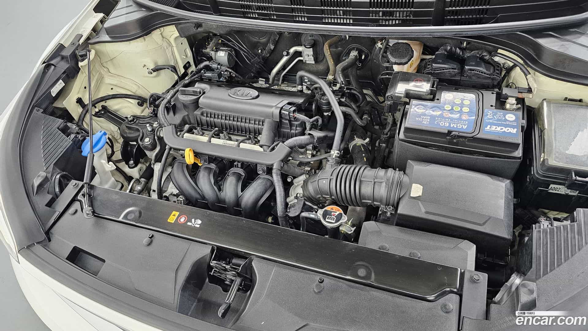 Stonic Kia 2019.8-OUTER-006