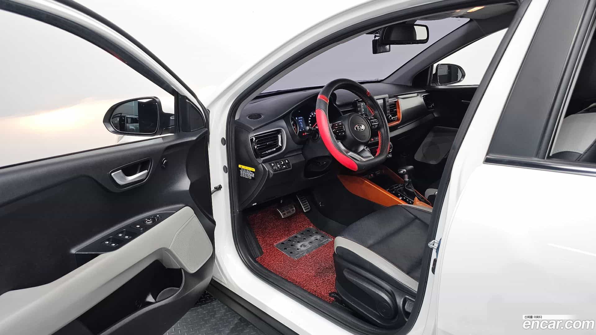 Stonic Kia 2019.8-INNER-010