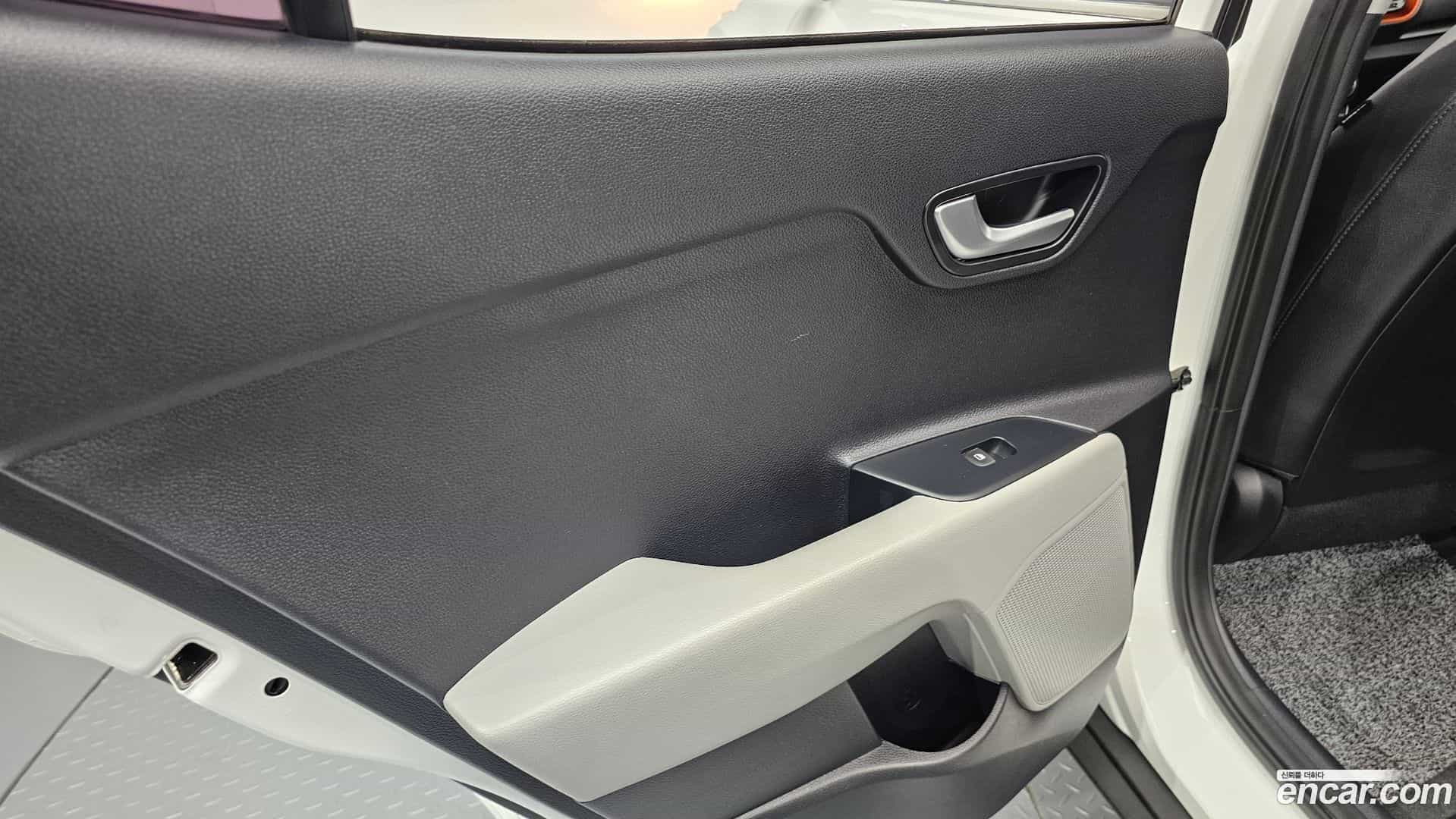 Stonic Kia 2019.8-INNER-035
