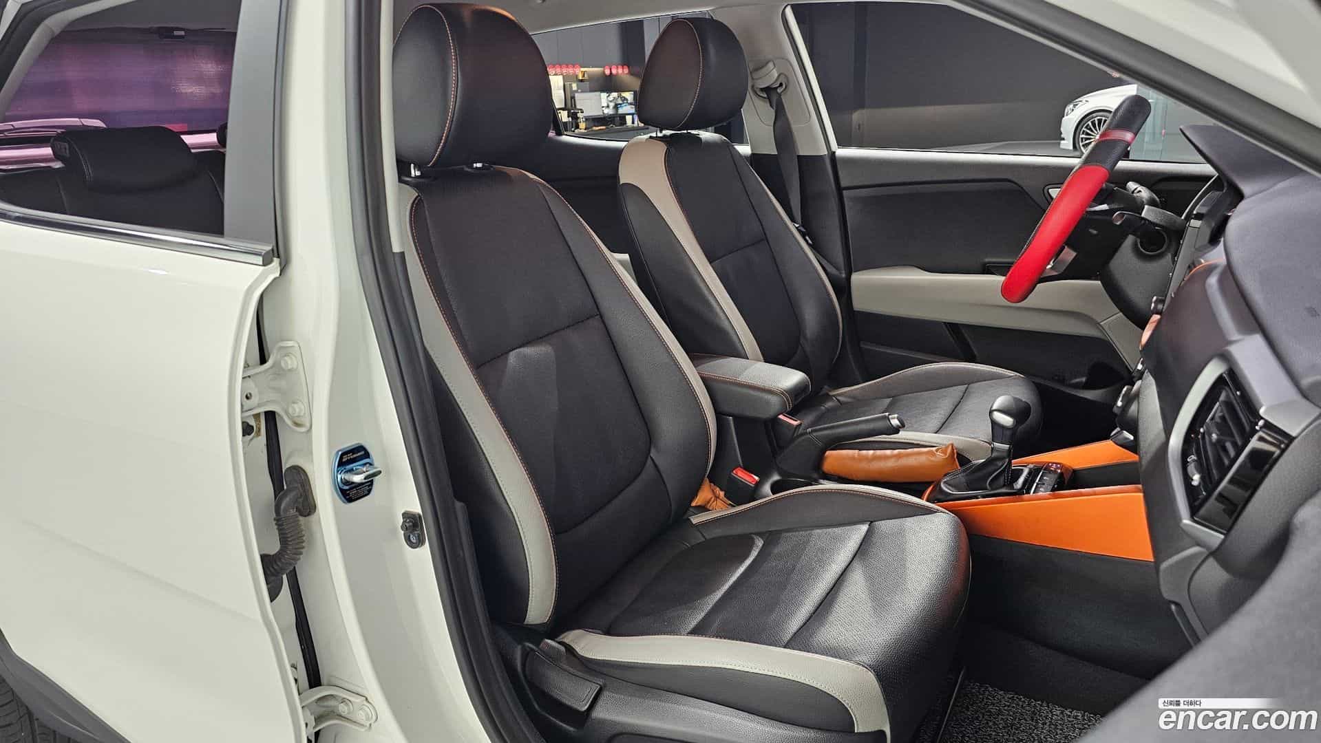 Stonic Kia 2019.8-INNER-036