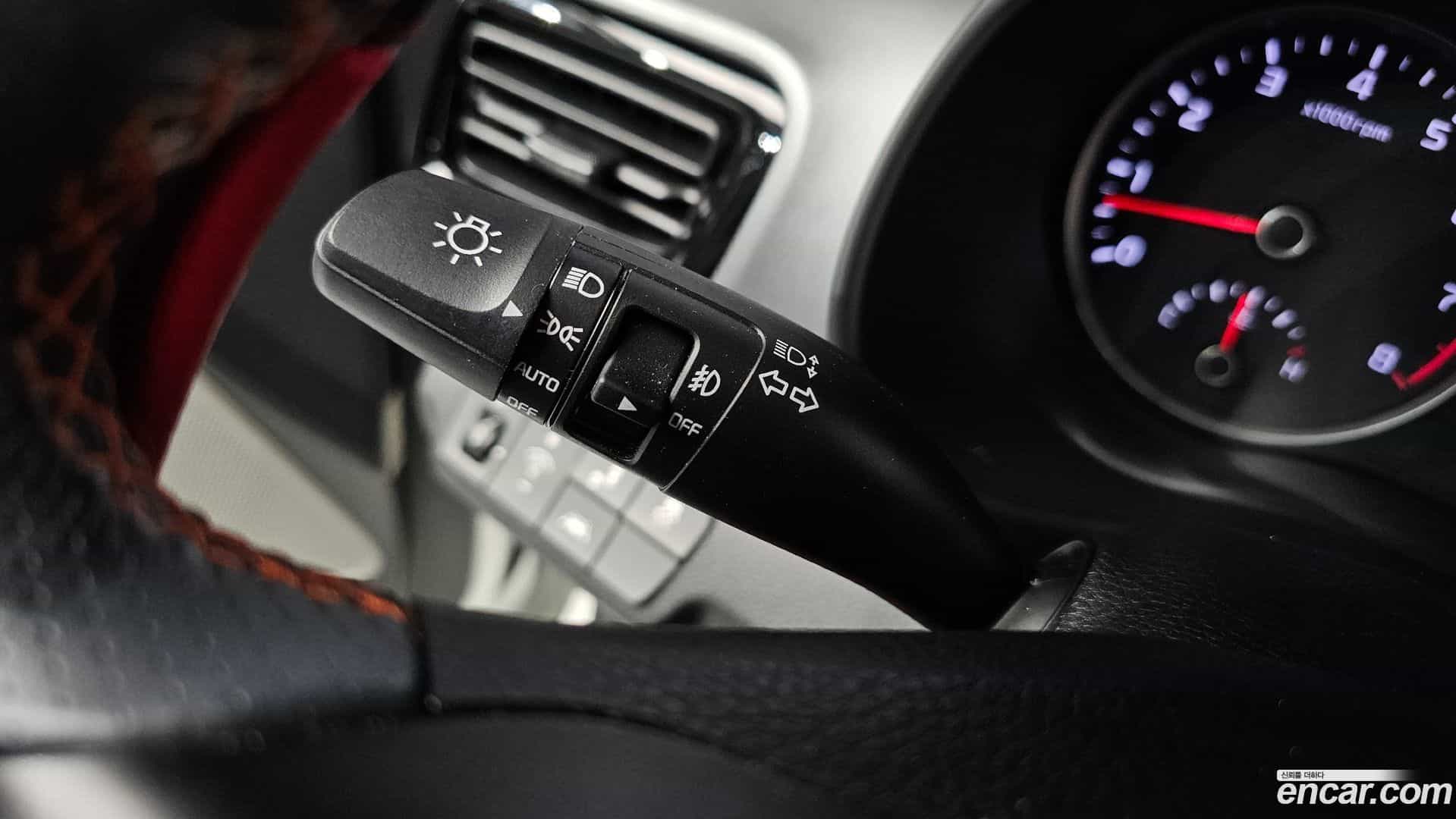 Stonic Kia 2019.8-OPTION-043